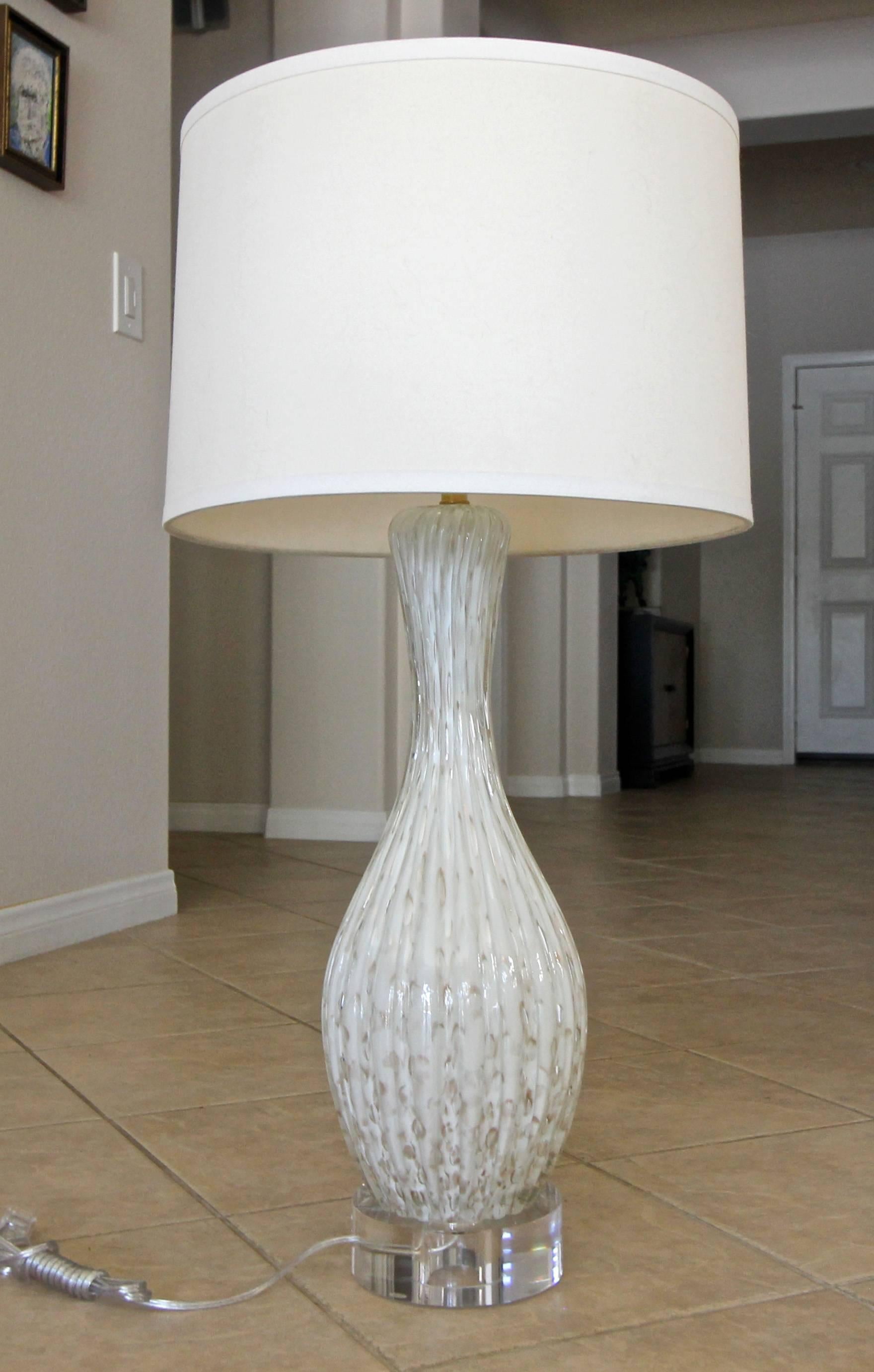 Murano Glass White Aventurine Table Lamp 8