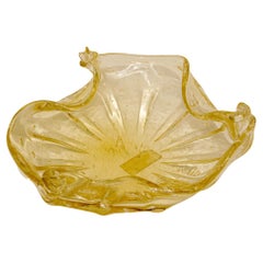 Cendrier vintage en verre de Murano avec coquille de poussière dorée, Italie, 1970