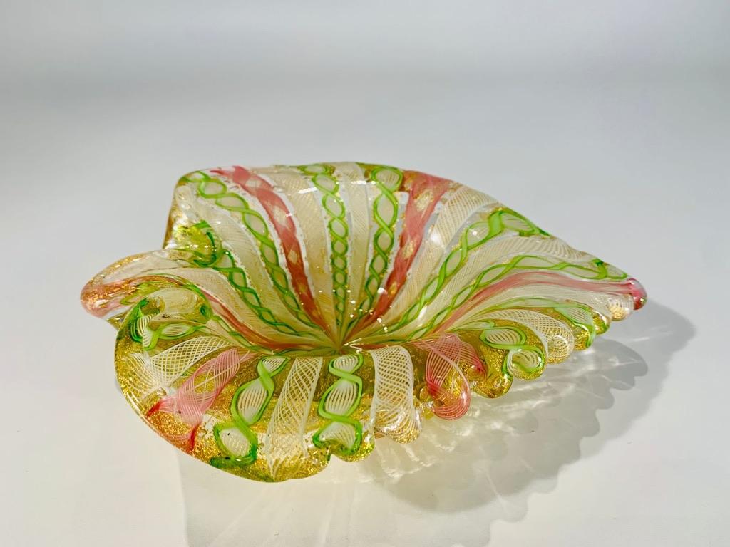 Incredible Murano glass multicolor with many techniques syle Venini circa 1950.