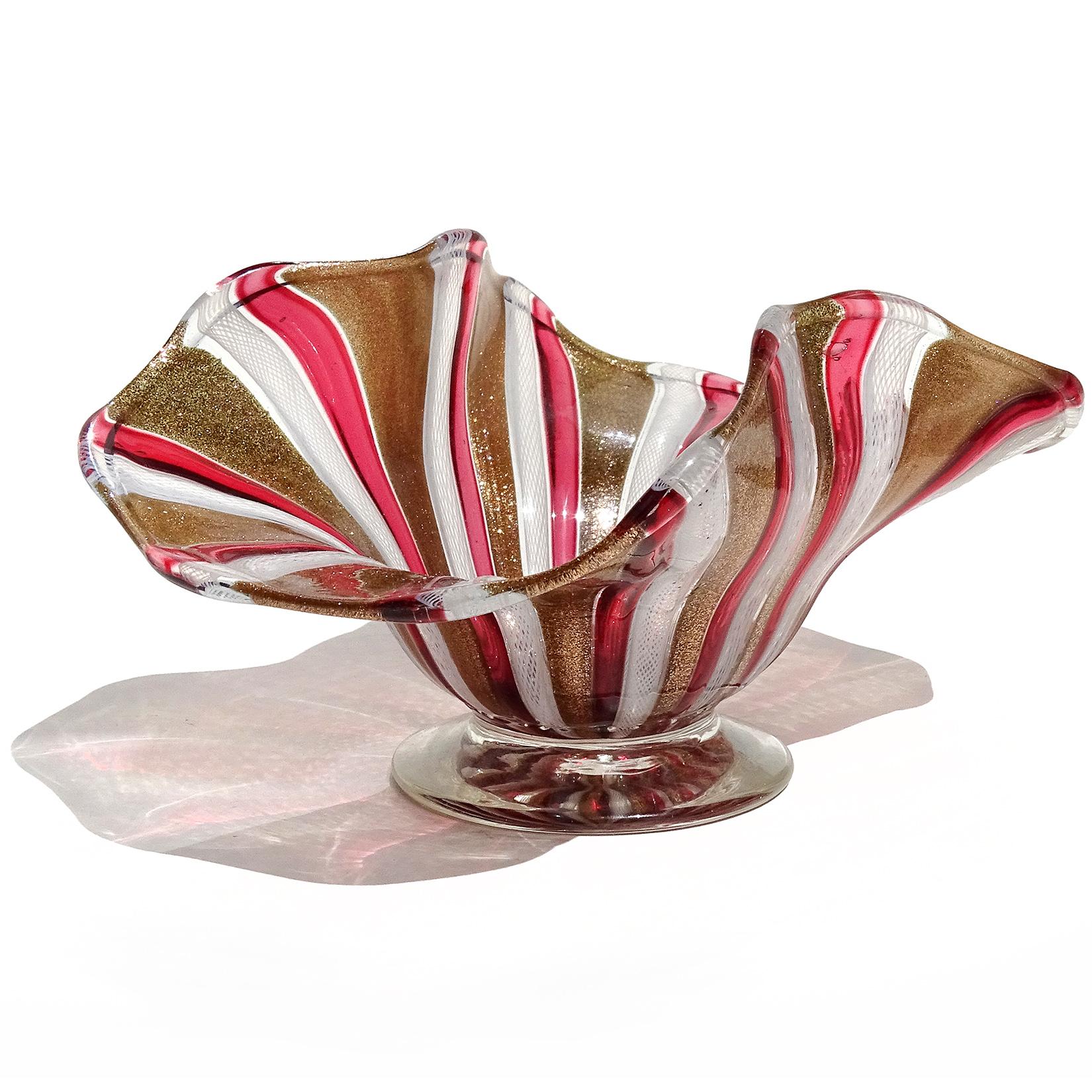 Murano Glittery Copper Aventurine Red White Ribbons Italian Art Glass Bowl Dish In Good Condition For Sale In Kissimmee, FL