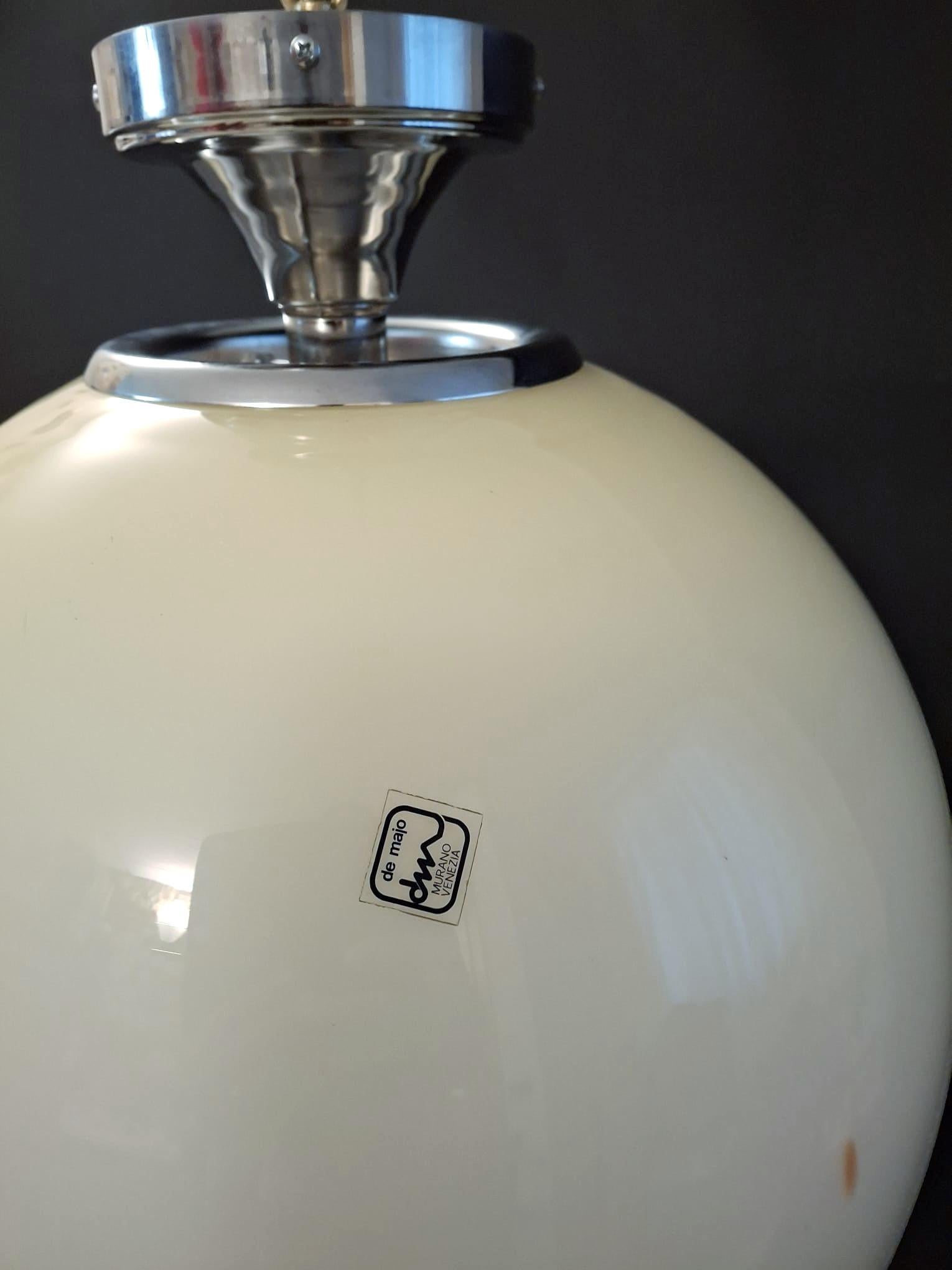 Murano Globe Pendant by De Majo In Good Condition For Sale In Los Angeles, CA