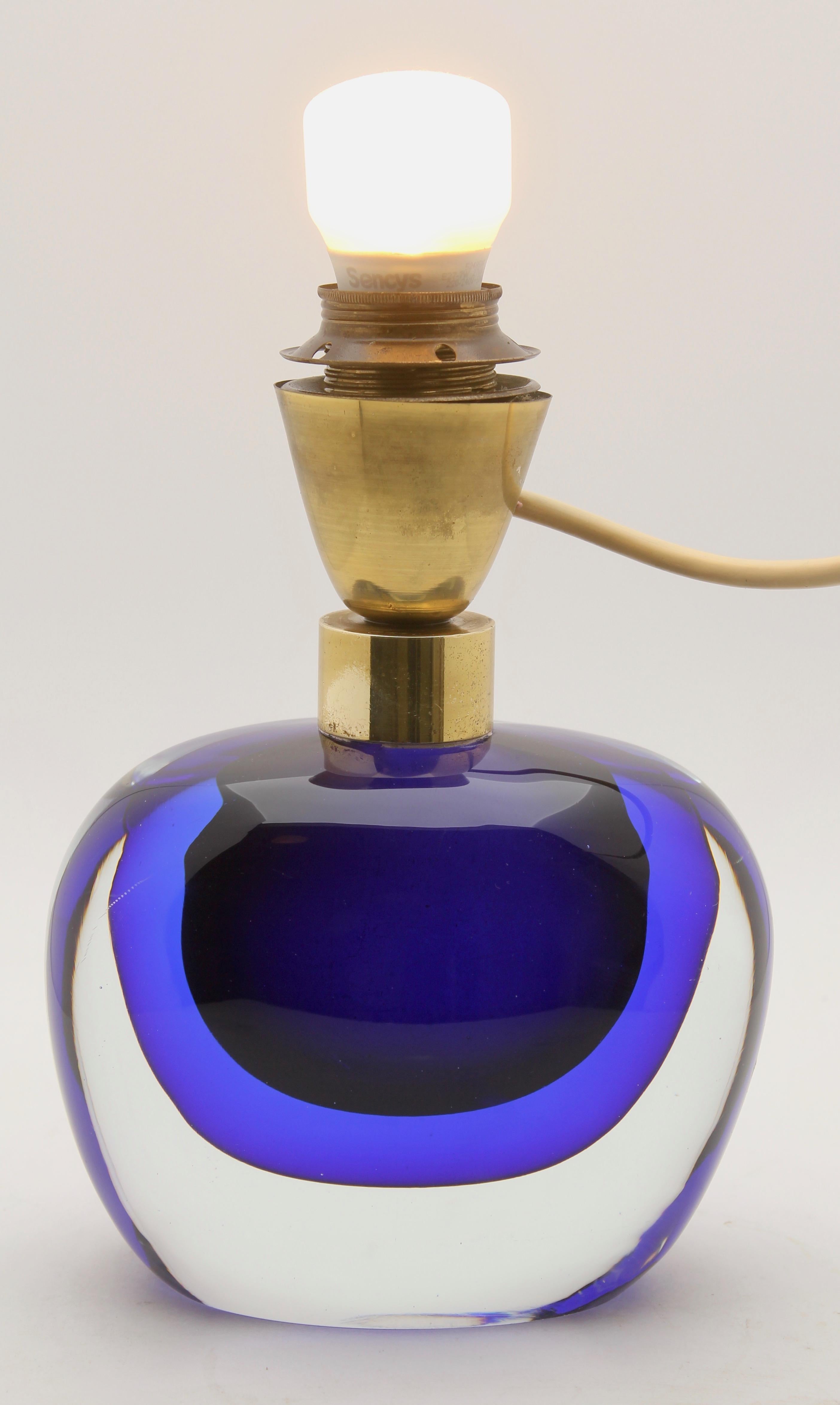 Mid-20th Century Murano Globe-Shaped Lamp Cobalt Blue with a Dramatic Jewel-Like Effect