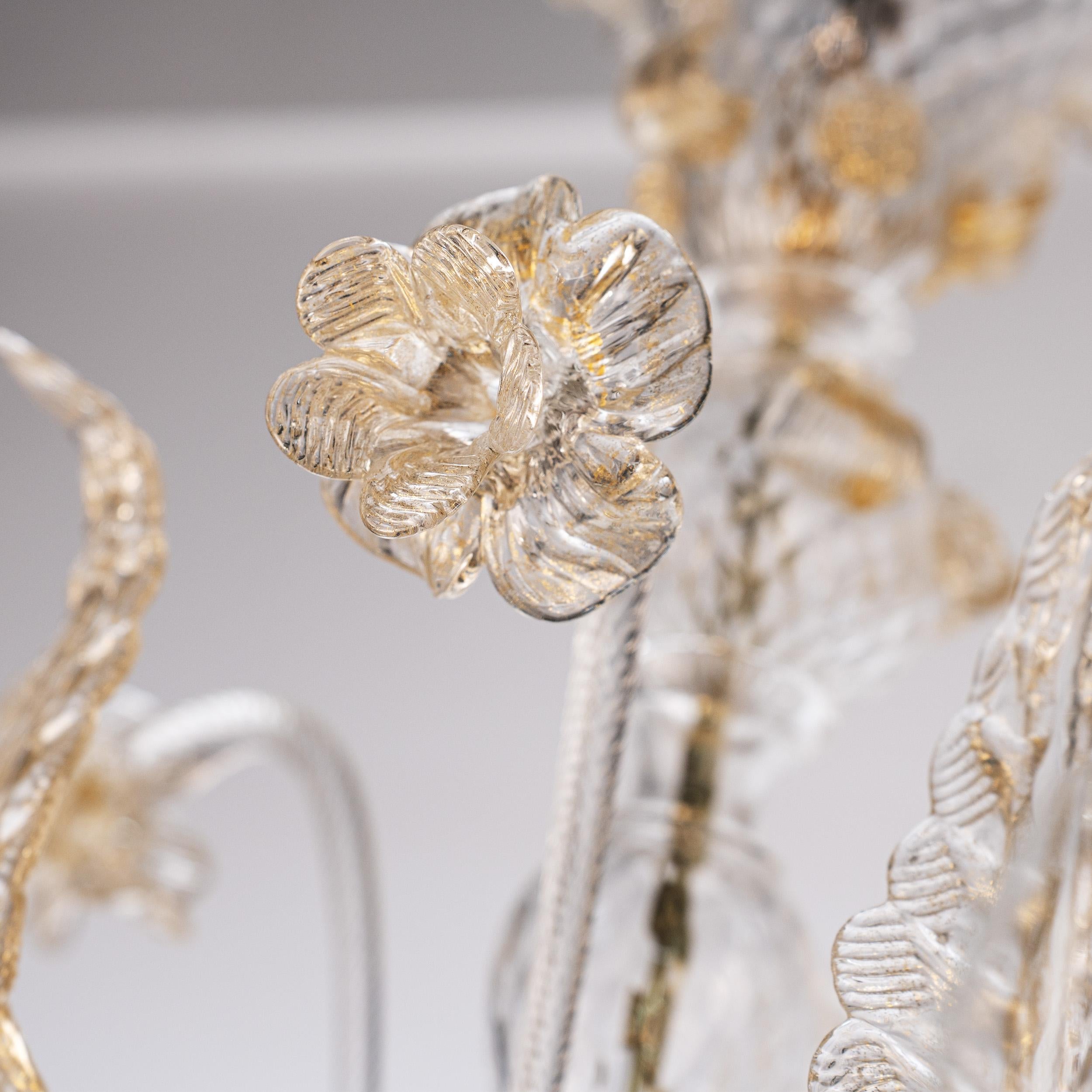 Murano Oro y cristal transparente araña de 6 luces, Vintage Made in Italy en stock siglo XX en venta