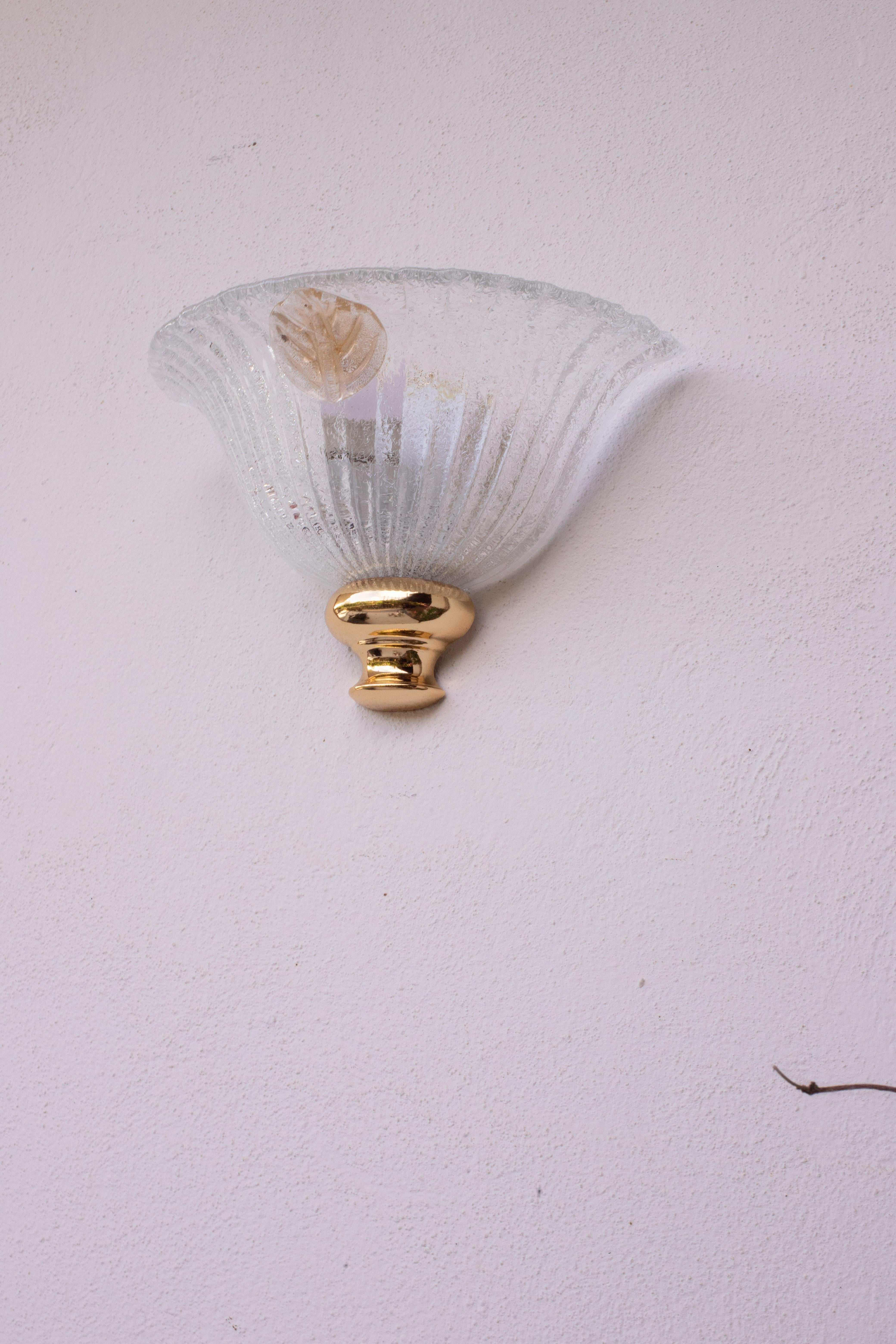 Fine XX secolo Applique di Murano in oro e trasparenti, 1970 in vendita