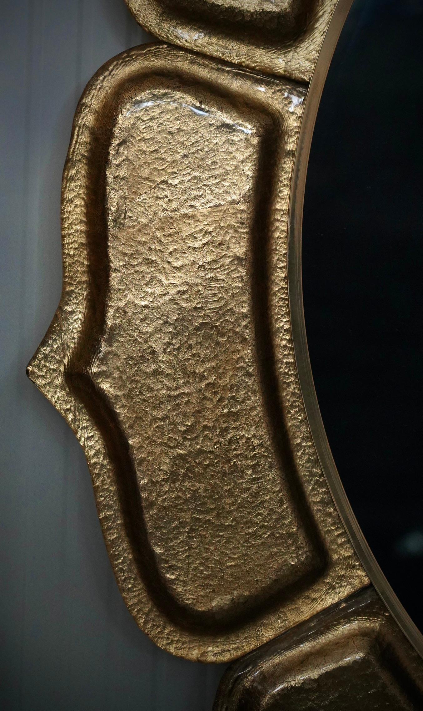 Murano Gold Kunstglas und Messing Italienische Konsole / Wandspiegel, 2020 im Zustand „Gut“ im Angebot in Rome, IT