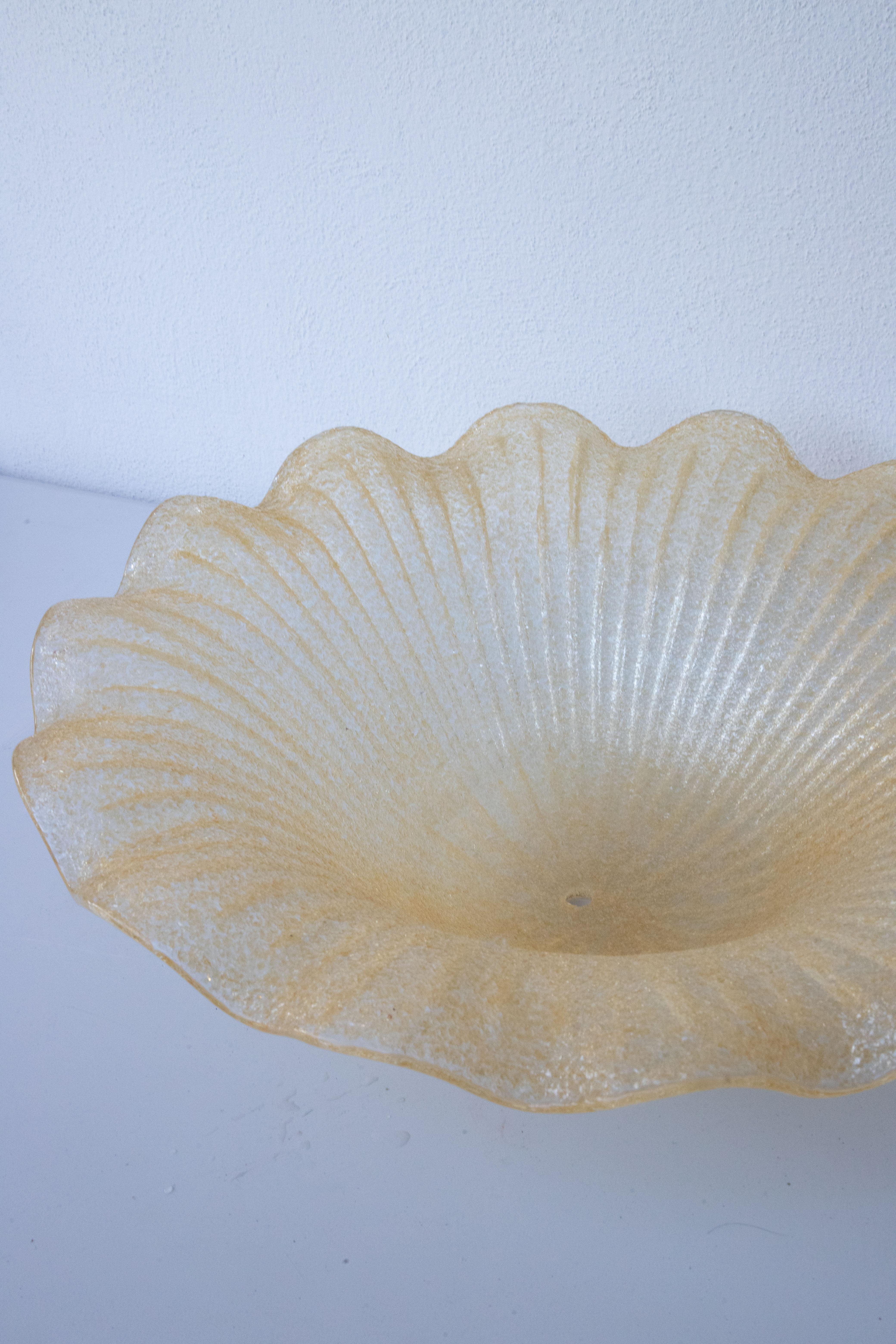 Murano Gold Ceiling Light Flower by Barovier & Toso, 1970 For Sale 6
