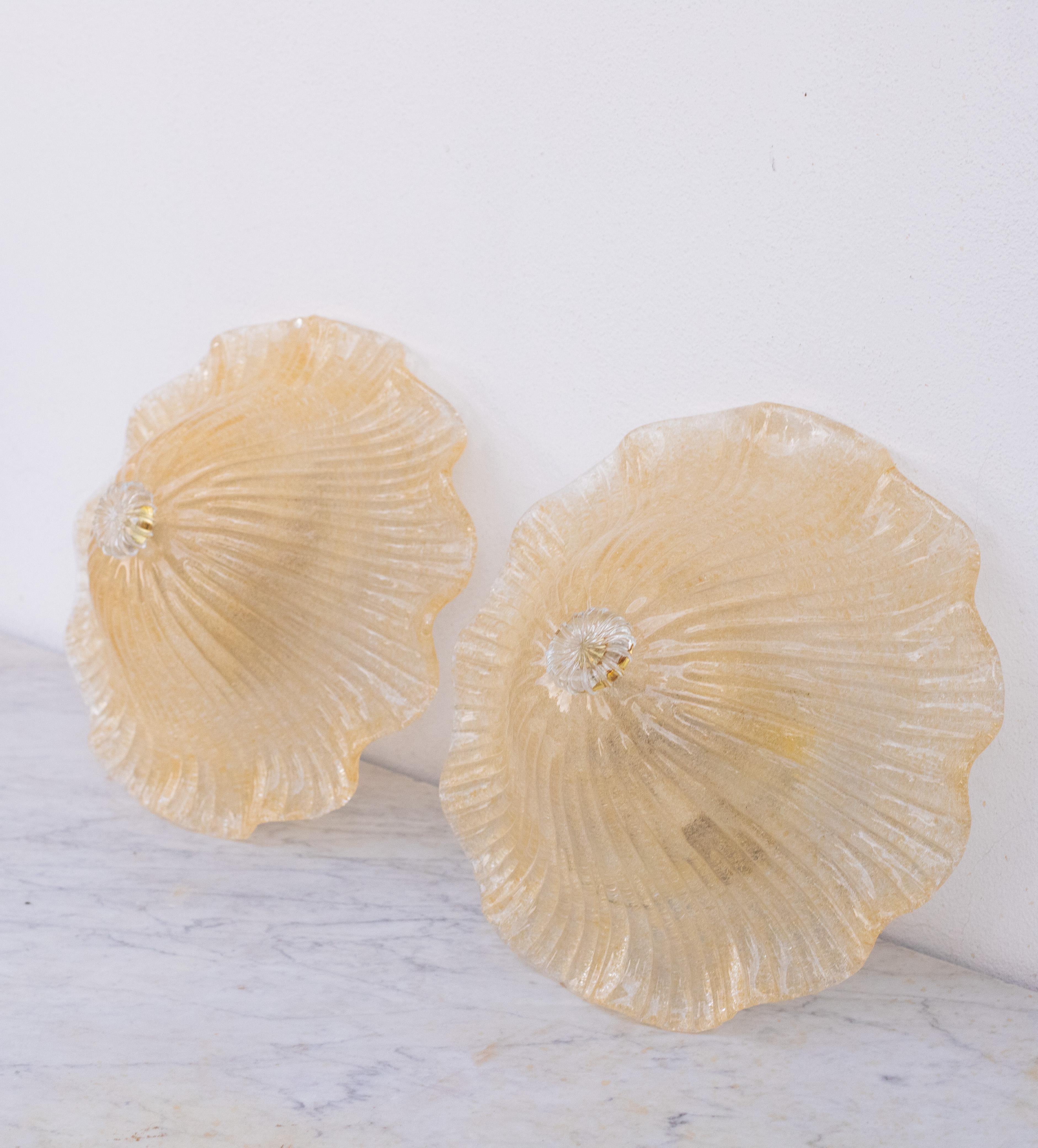 Plafonnier en forme de fleur en or de Murano par Barovier & Toso, 1970 en vente 5