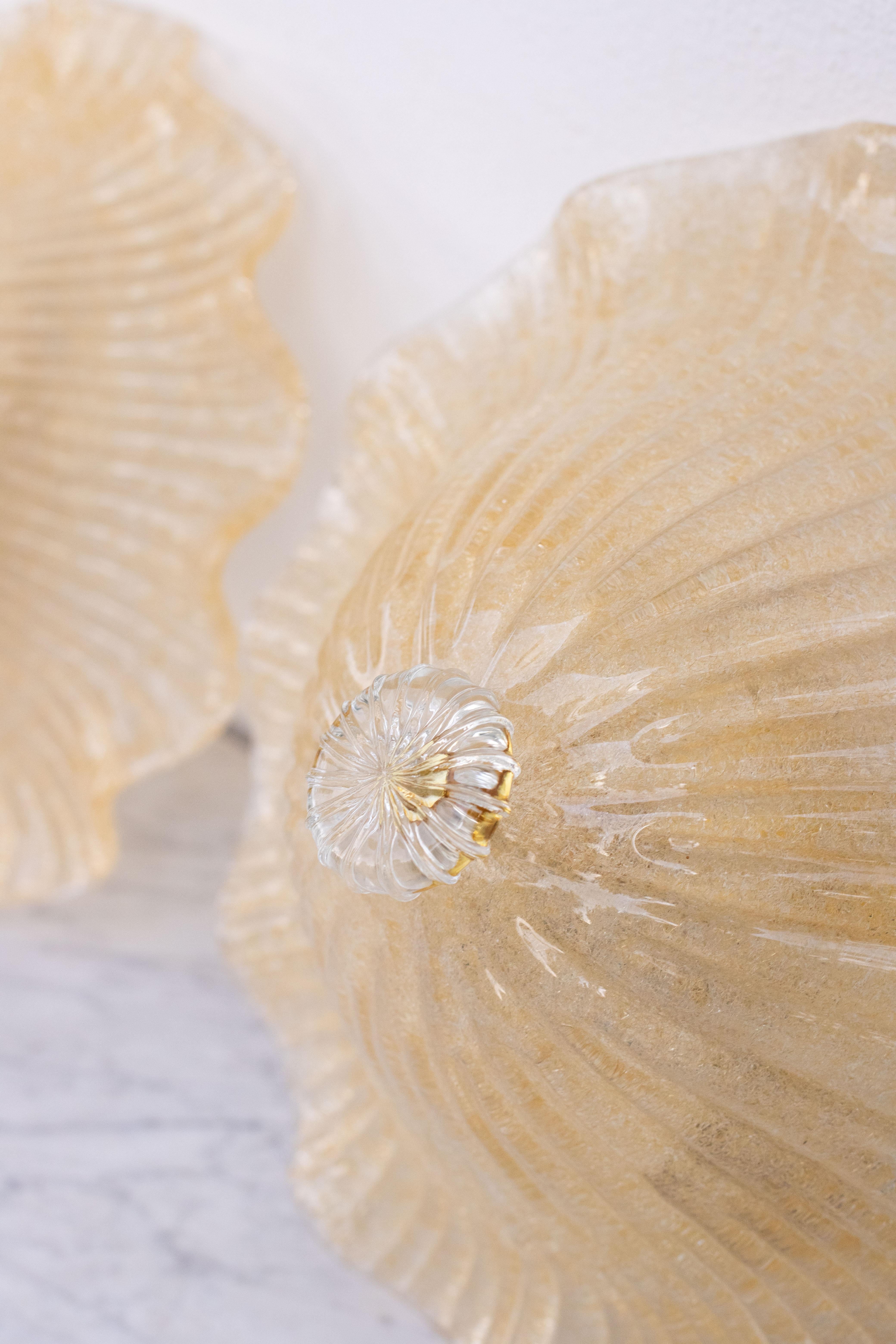 Plafonnier en forme de fleur en or de Murano par Barovier & Toso, 1970 en vente 6