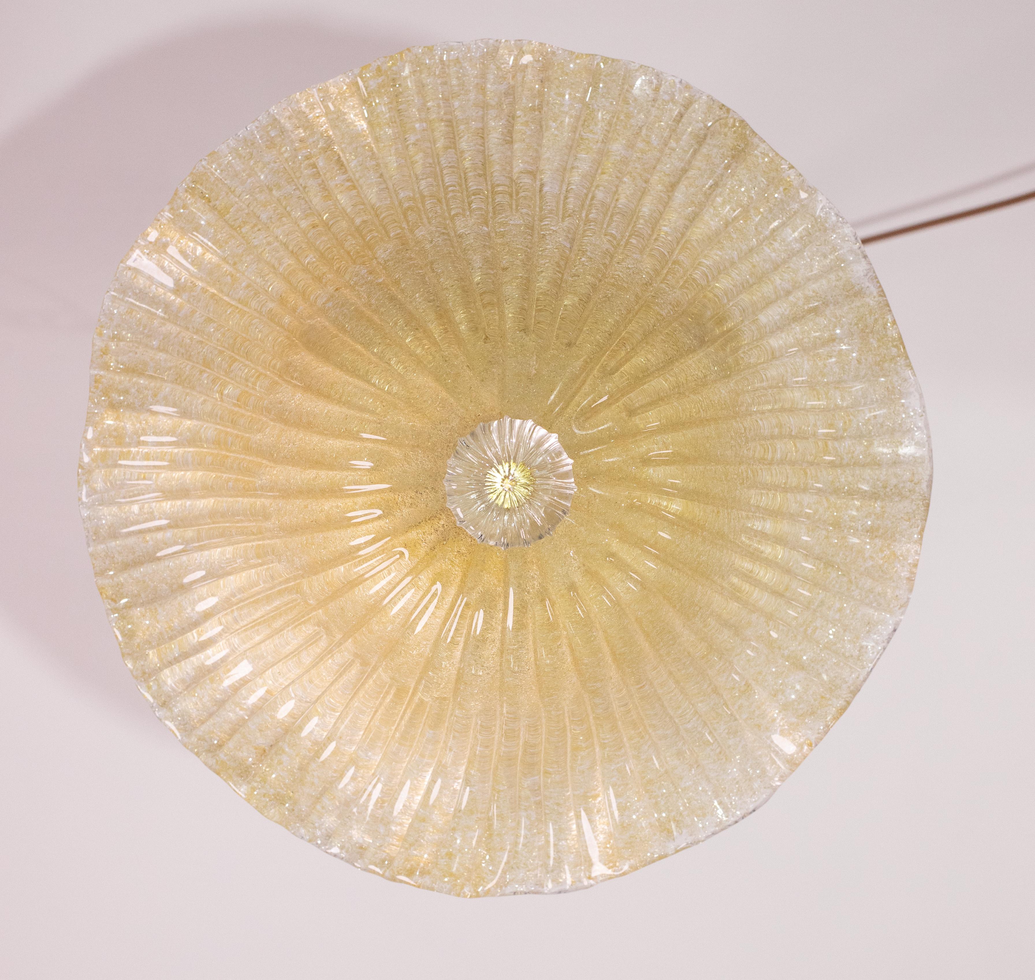 Plafonnier en forme de fleur en or de Murano par Barovier & Toso, 1970 en vente 2