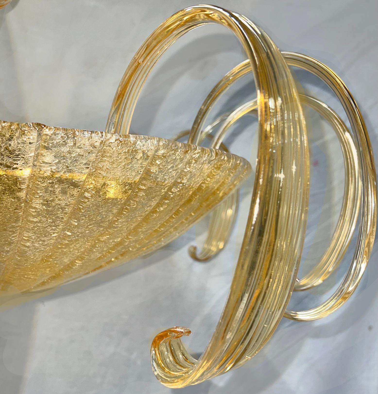 Italiano Lampadario in vetro oro di Murano in vendita