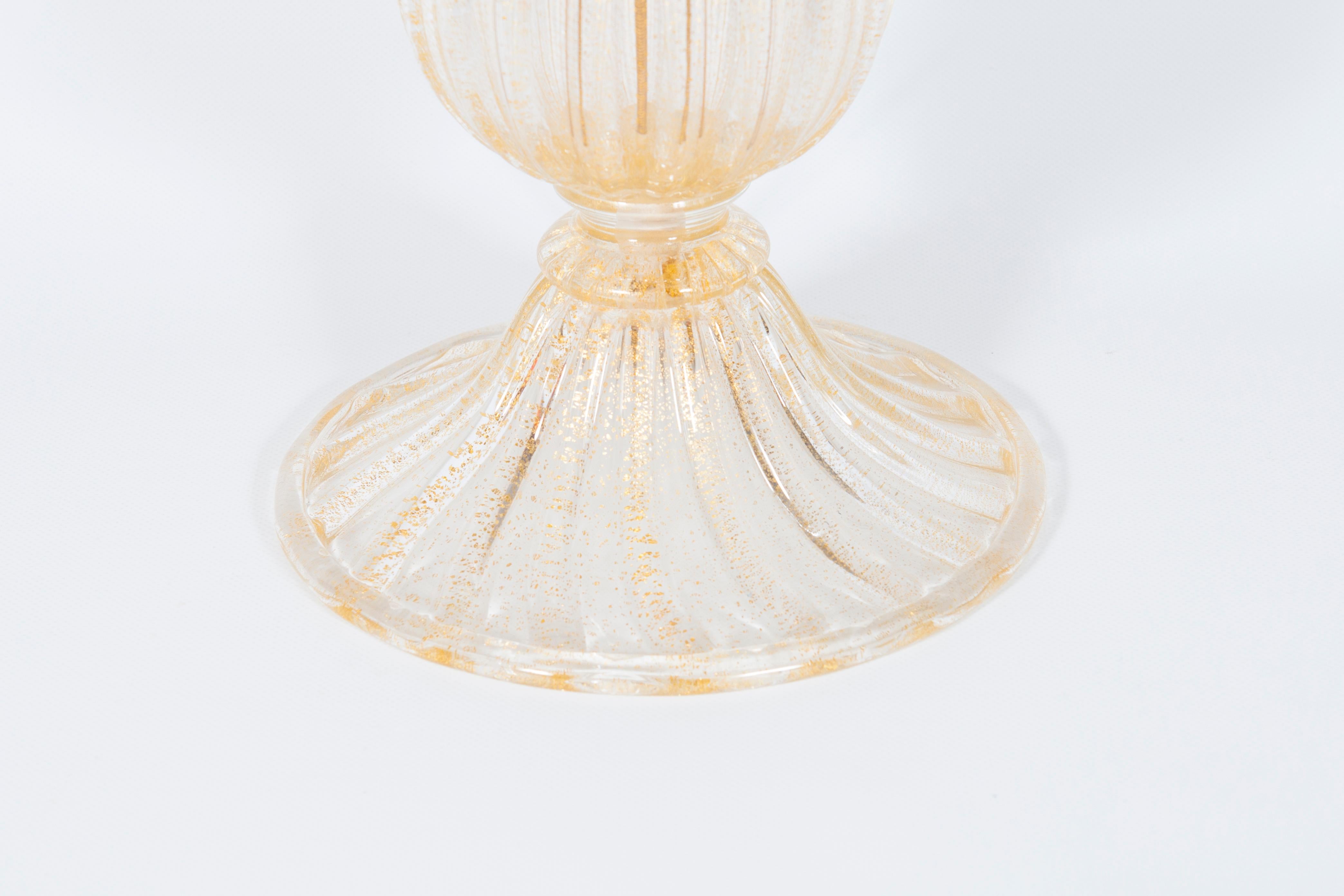 Lampe de table en or de Murano par Giovanni Dalla Fina, circa 1970 Excellent état - En vente à Villaverla, IT