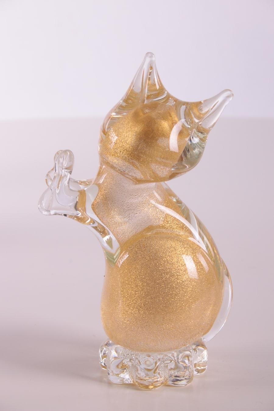 Italian Murano golden Vintage Cat with Gold Accents in It 1960 For Sale