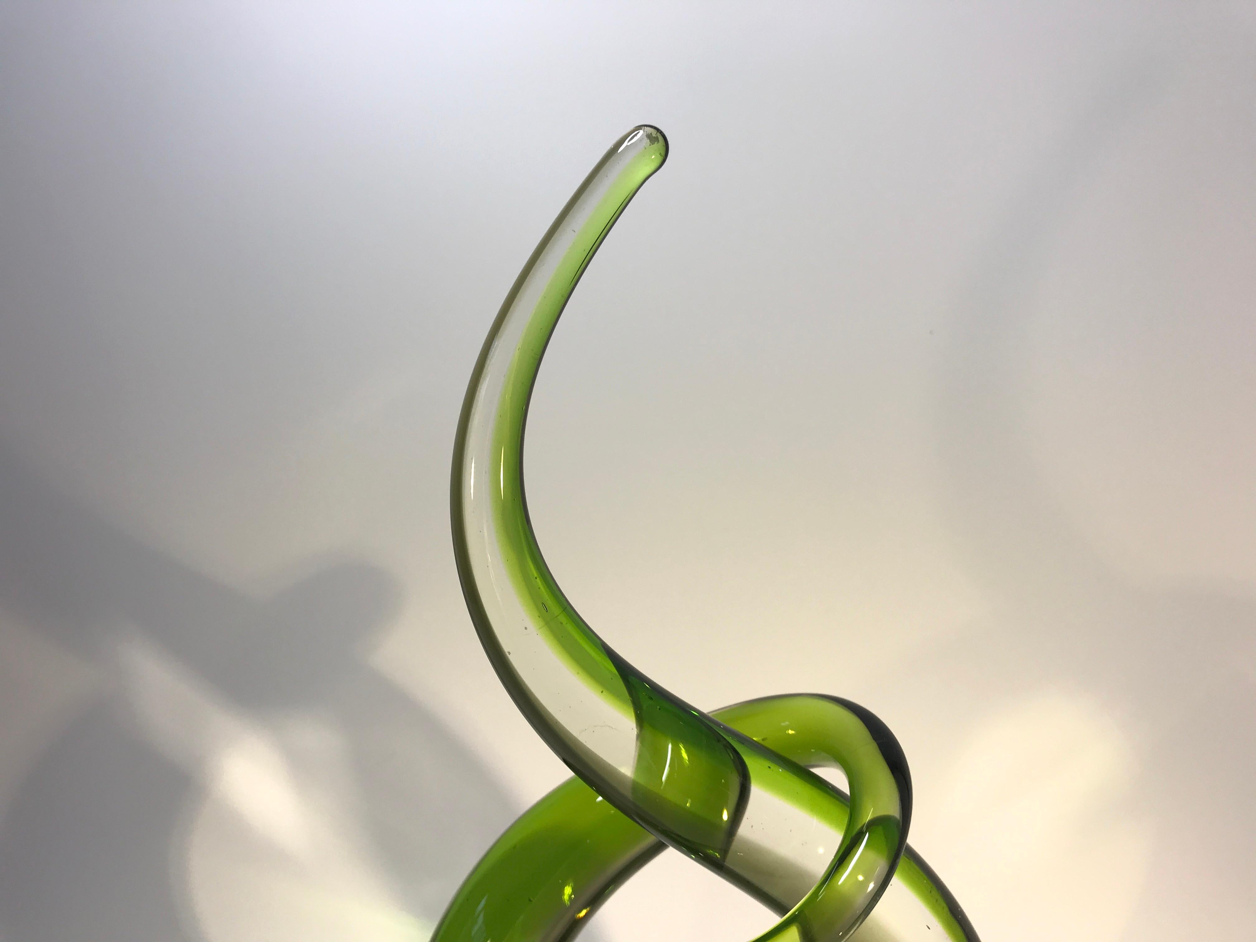 Murano Green Abstract Twist, Italian Entwined Glass Sculpture Midcentury, 1960s In Good Condition In Rothley, Leicestershire