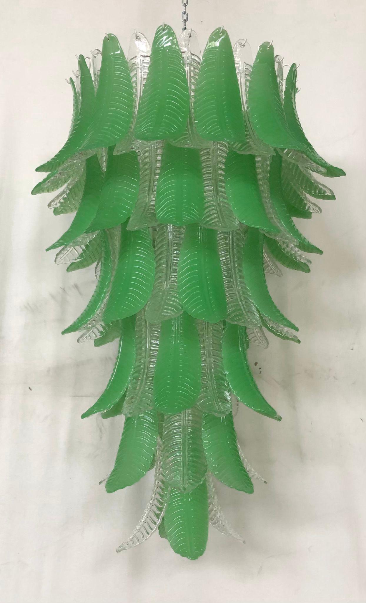 Lampadario e pendente in vetro artistico di Murano verde e trasparente, 2020 in vendita 1