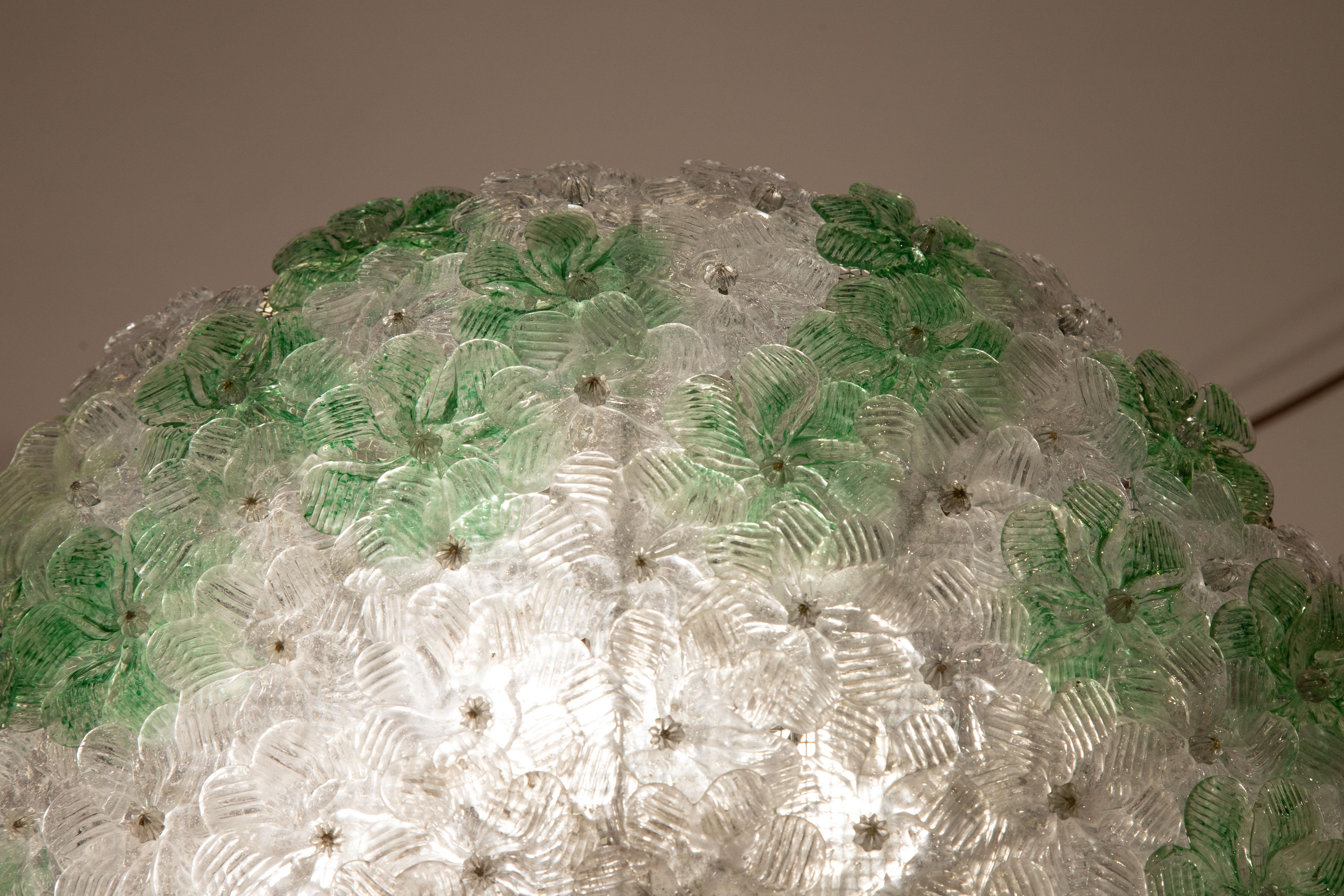 Murano Green and Trasparent Ceiling Light Flower by Barovier, 1960 For Sale 3