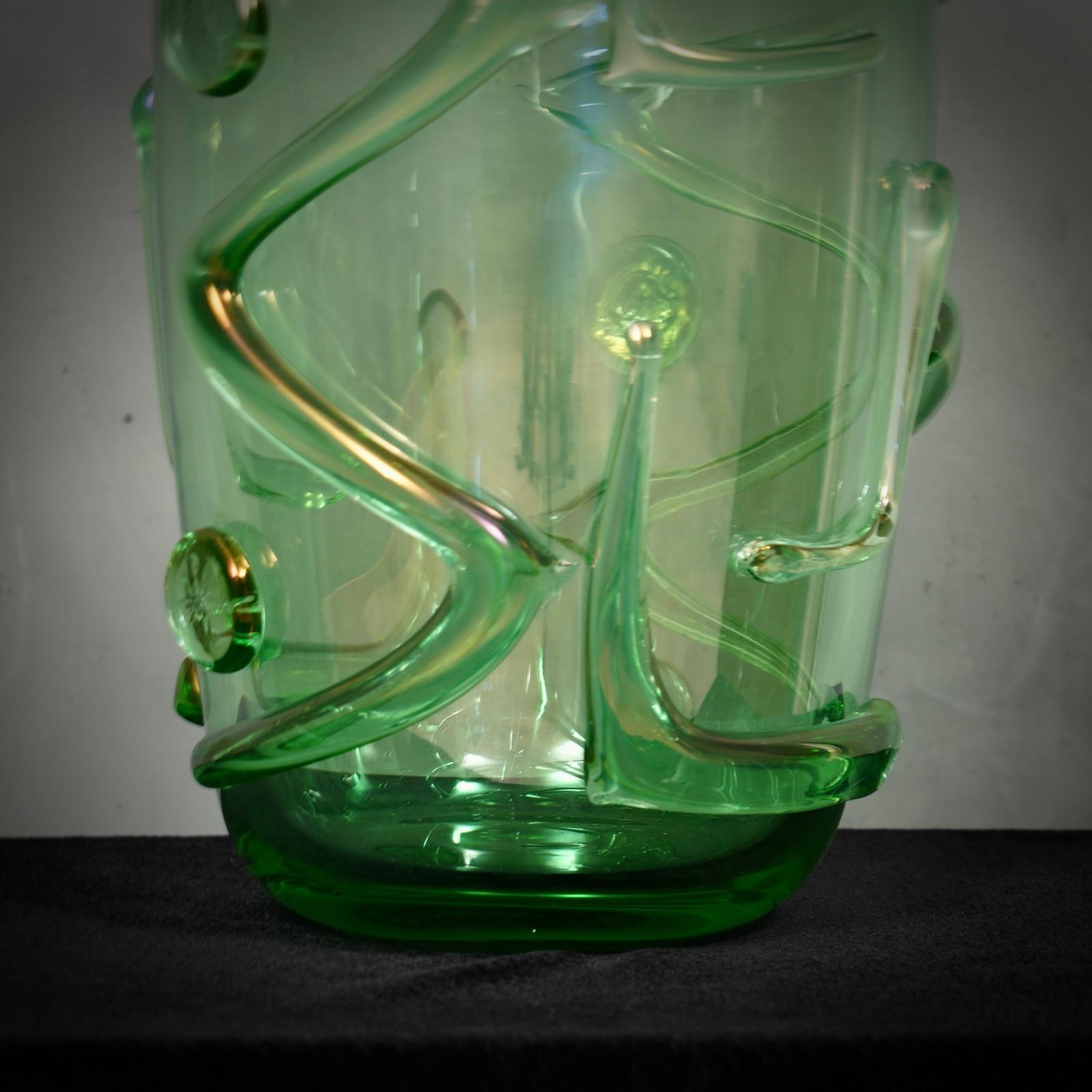 Murano Green Art Glass Mid-Century Italian Vase, 1990 For Sale 1