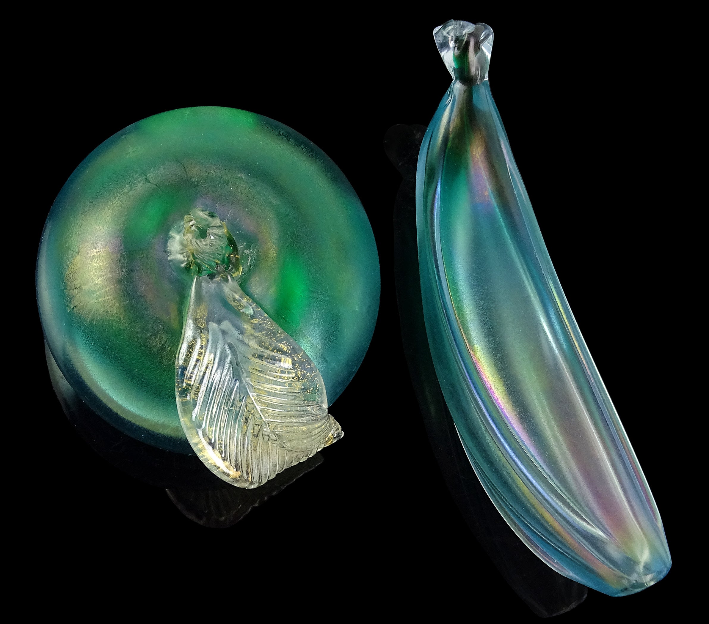 Mid-Century moderno The Artful Green Blu Oro Iridescente di Murano Scultura di frutta mela banana in vetro artistico italiano in vendita