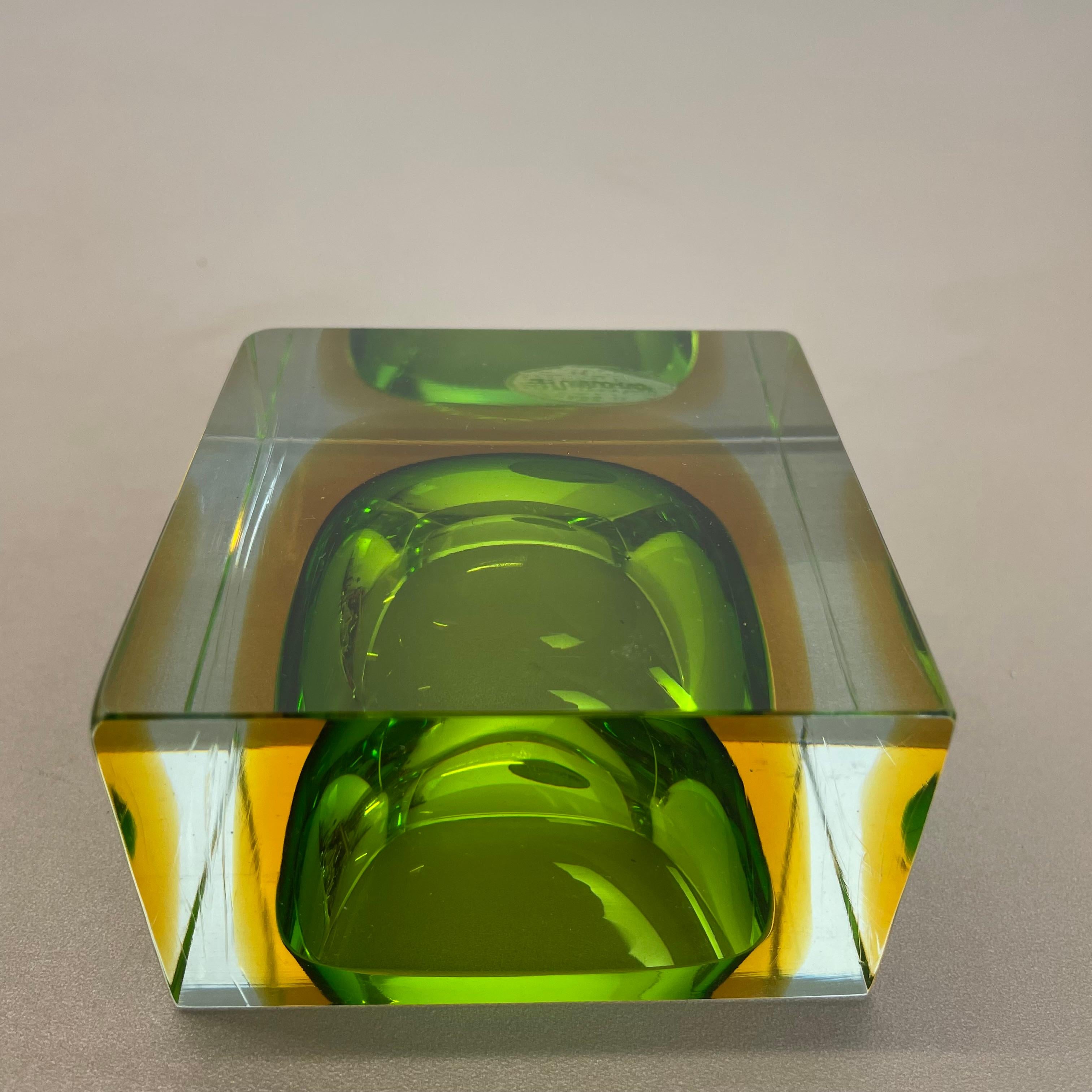 Murano green Glass Sommerso Block Cube Ashtray Element Flavio Poli, Italy, 1970s 9