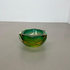 Murano green Glass Sommerso Block Cube Ashtray Element Flavio Poli, Italy, 1970s