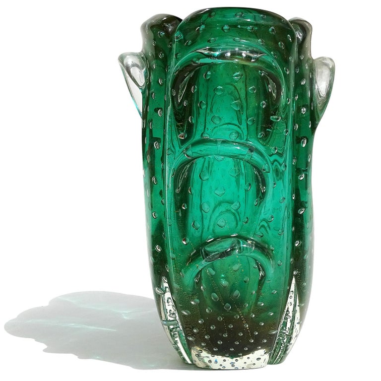 Hand-Crafted Murano Green Gold Flecks Bullicante Italian Art Glass Sculptural Flower Vase For Sale