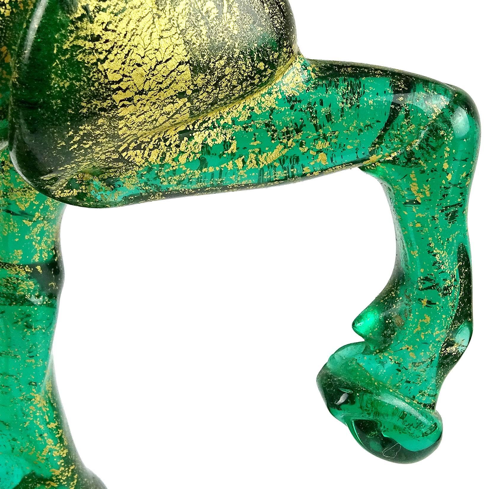 20th Century Murano Green Gold Flecks Italian Art Glass Elegant Art Deco Horse Sculpture
