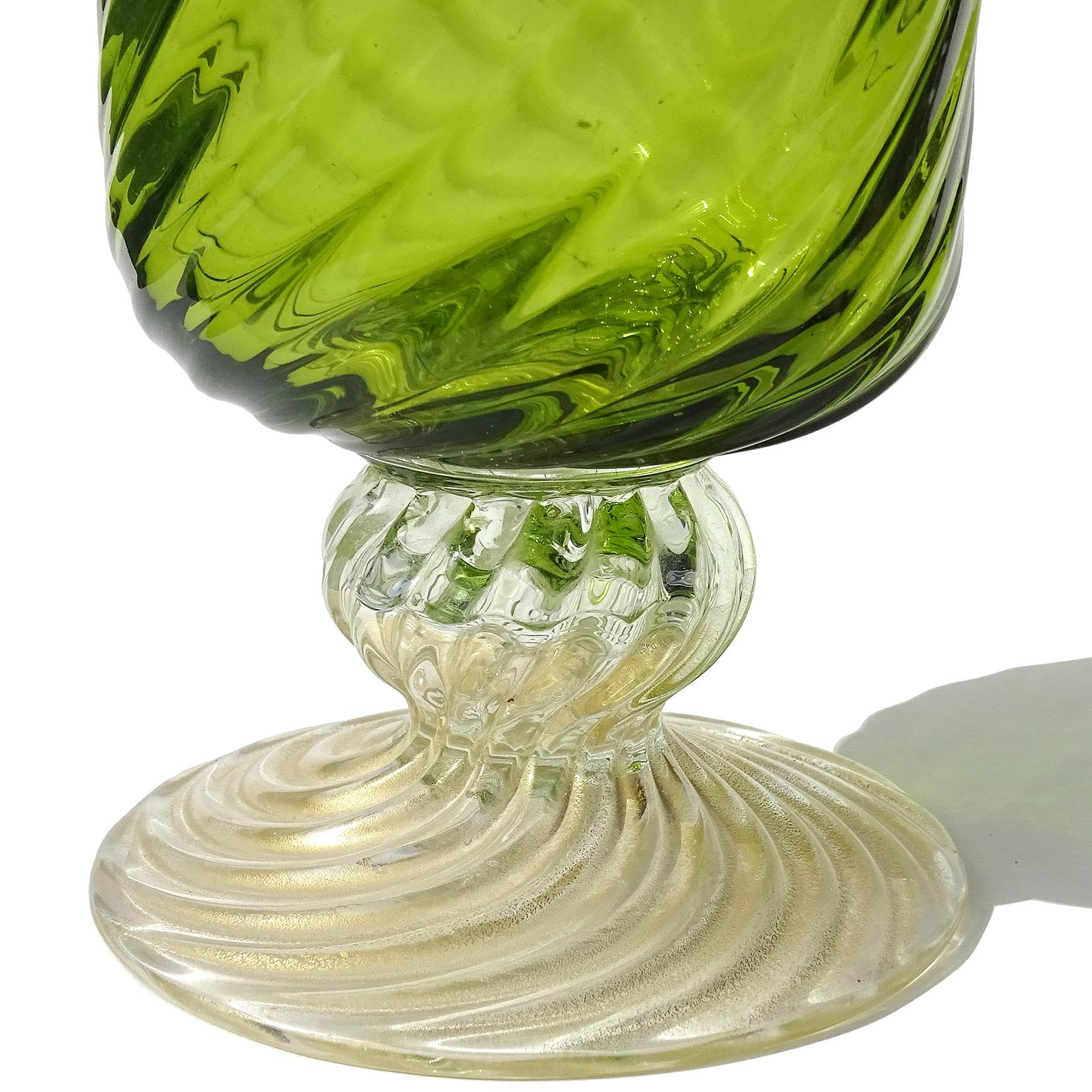 Murano Green Gold Flecks Italian Art Glass Midcentury Decanter Lidded Candy Jar In Good Condition For Sale In Kissimmee, FL