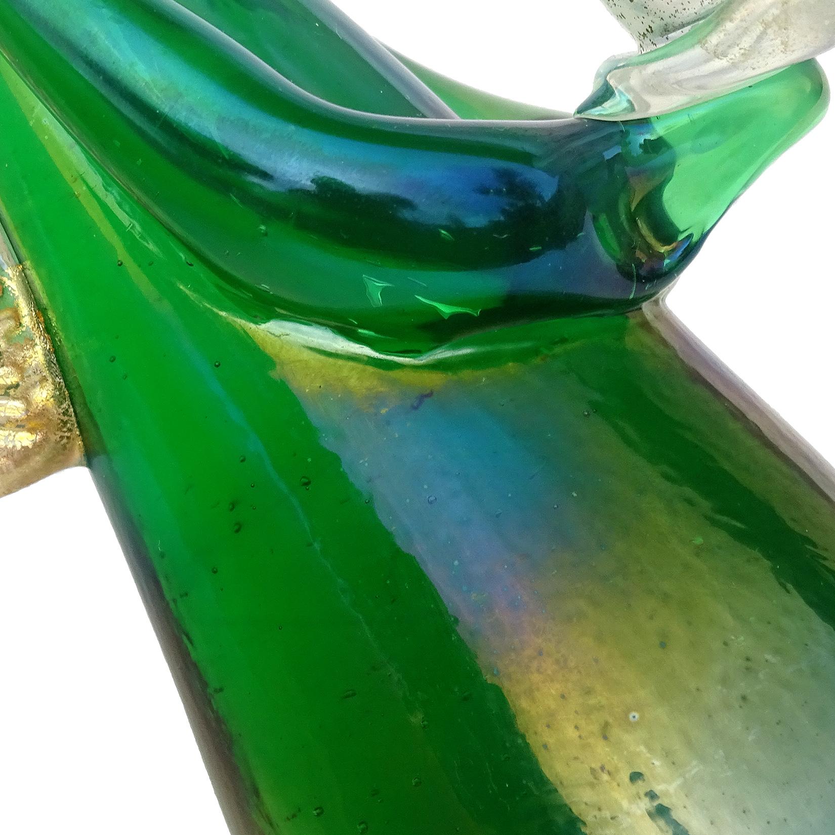 italien Murano Green Iridescent Gold Flecks Italian Art Glass Angel Candleholder Figure en vente