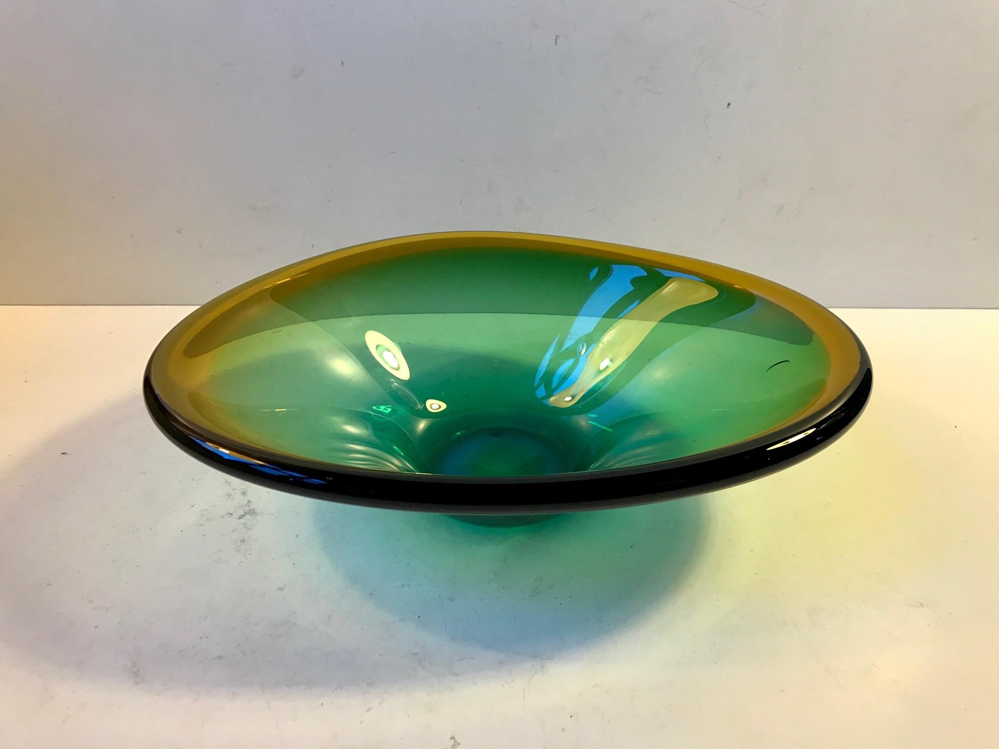 Italian Murano Green and Yellow Centerpiece Dish by Flavio Poli, 1960s