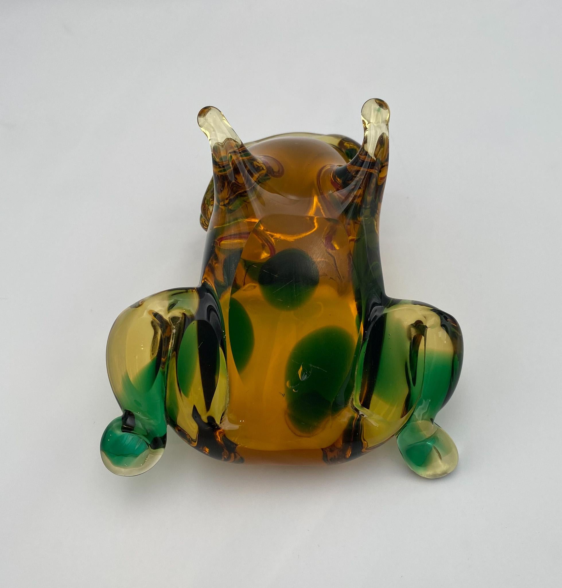 Murano Hand Blown Art Glass Frog Sculpture, Italy, 1950's  For Sale 3