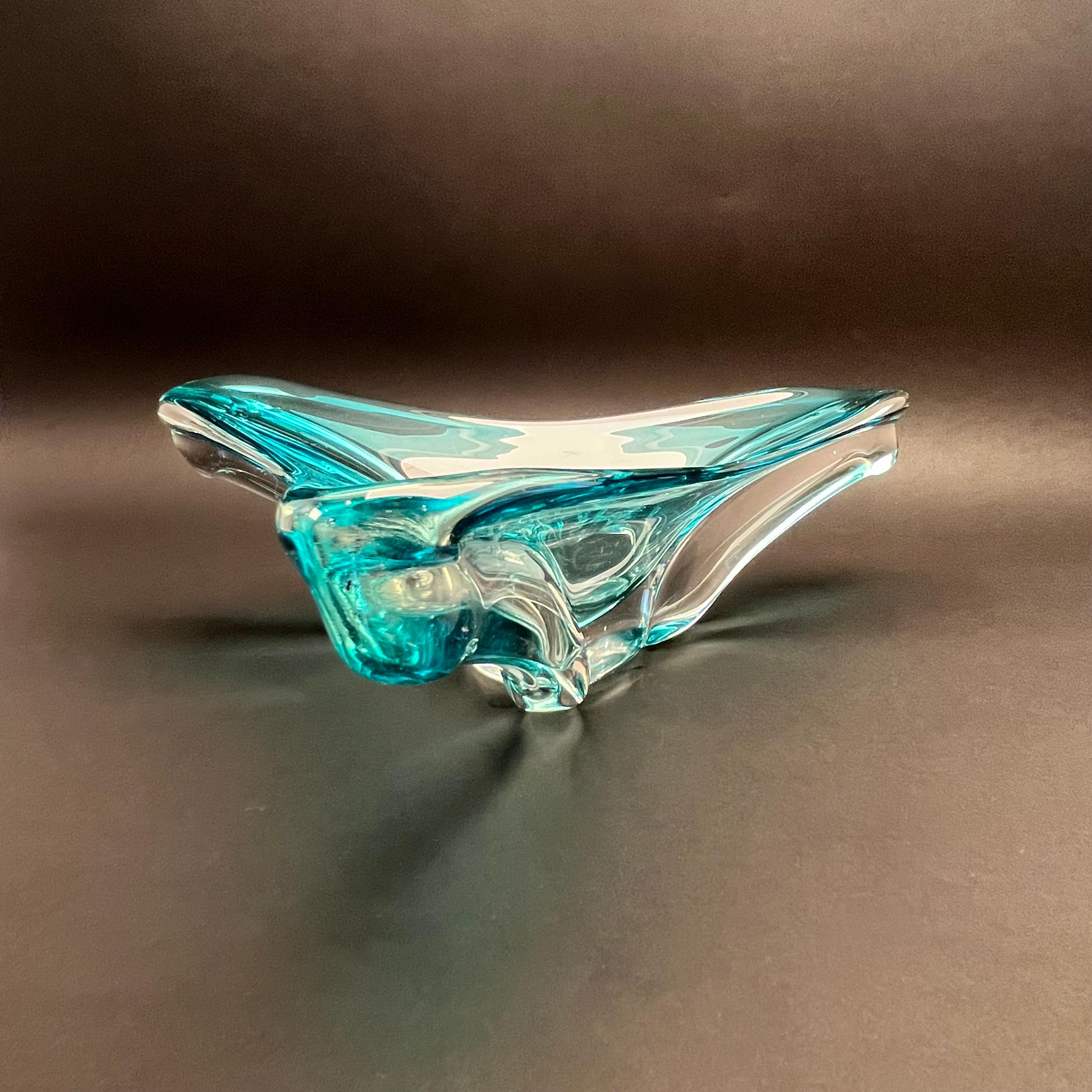 Mid-Century Modern Murano hand-blown glass bowl 1970s For Sale