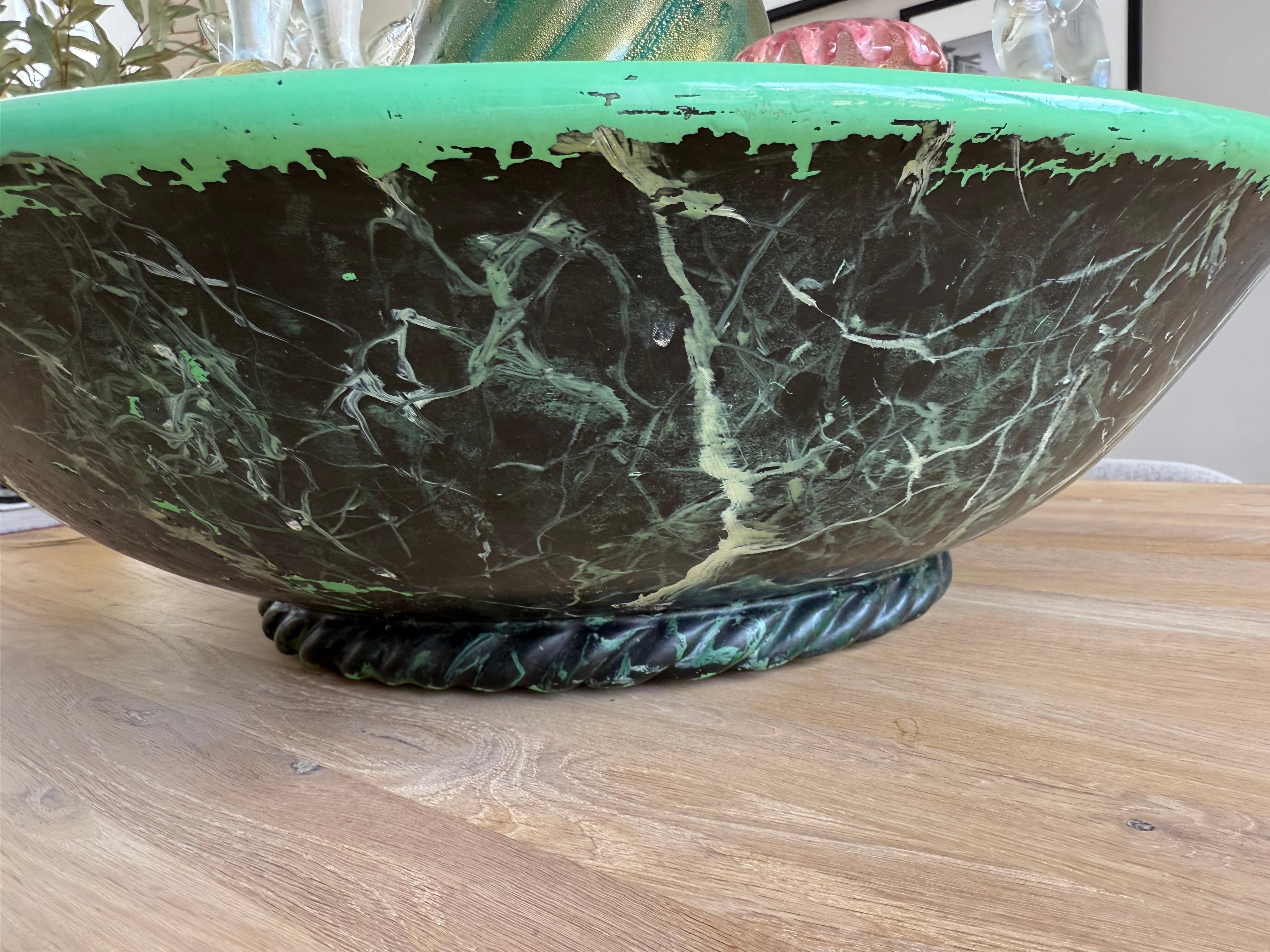 Mid-Century moderno Fontana da tavolo in vetro soffiato a mano di Murano con inclusioni di foglie d'oro, Att Gino Cenedese in vendita