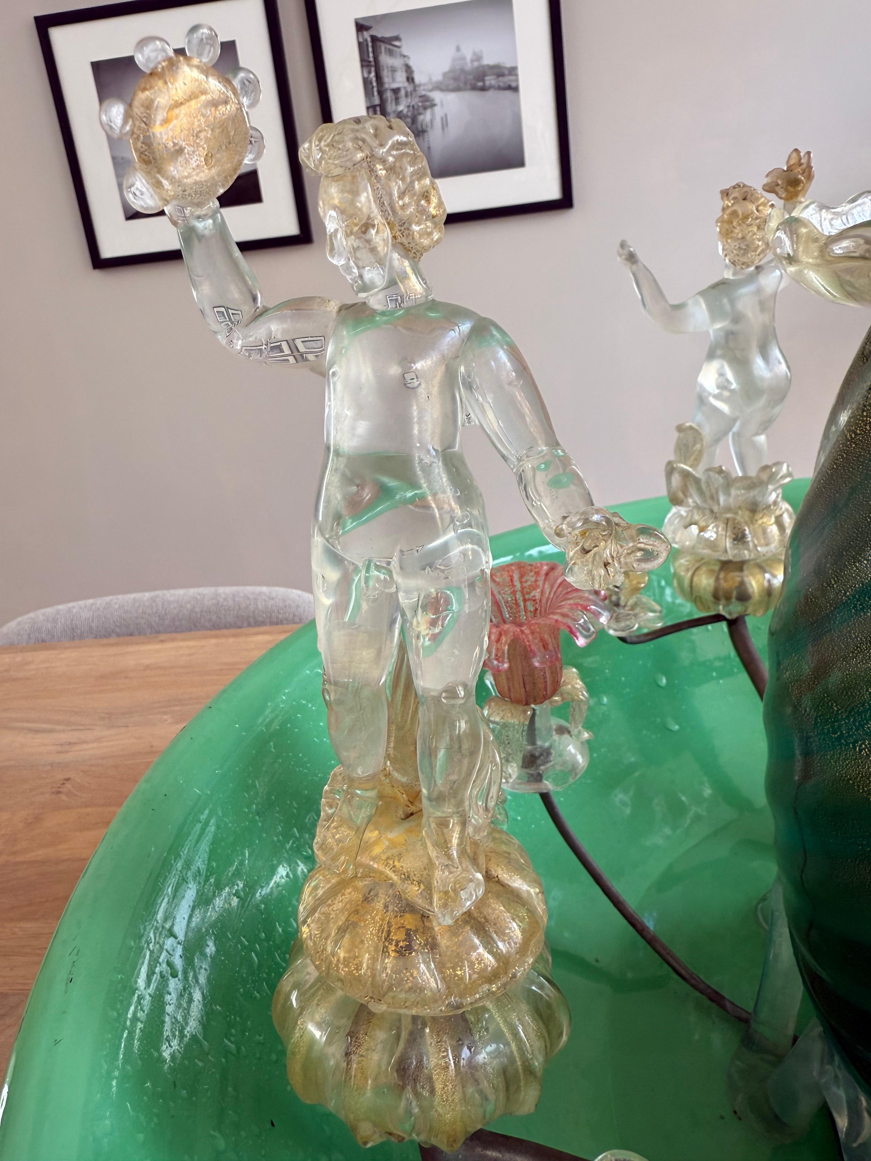 Fontana da tavolo in vetro soffiato a mano di Murano con inclusioni di foglie d'oro, Att Gino Cenedese In condizioni buone in vendita a Lisse, NL