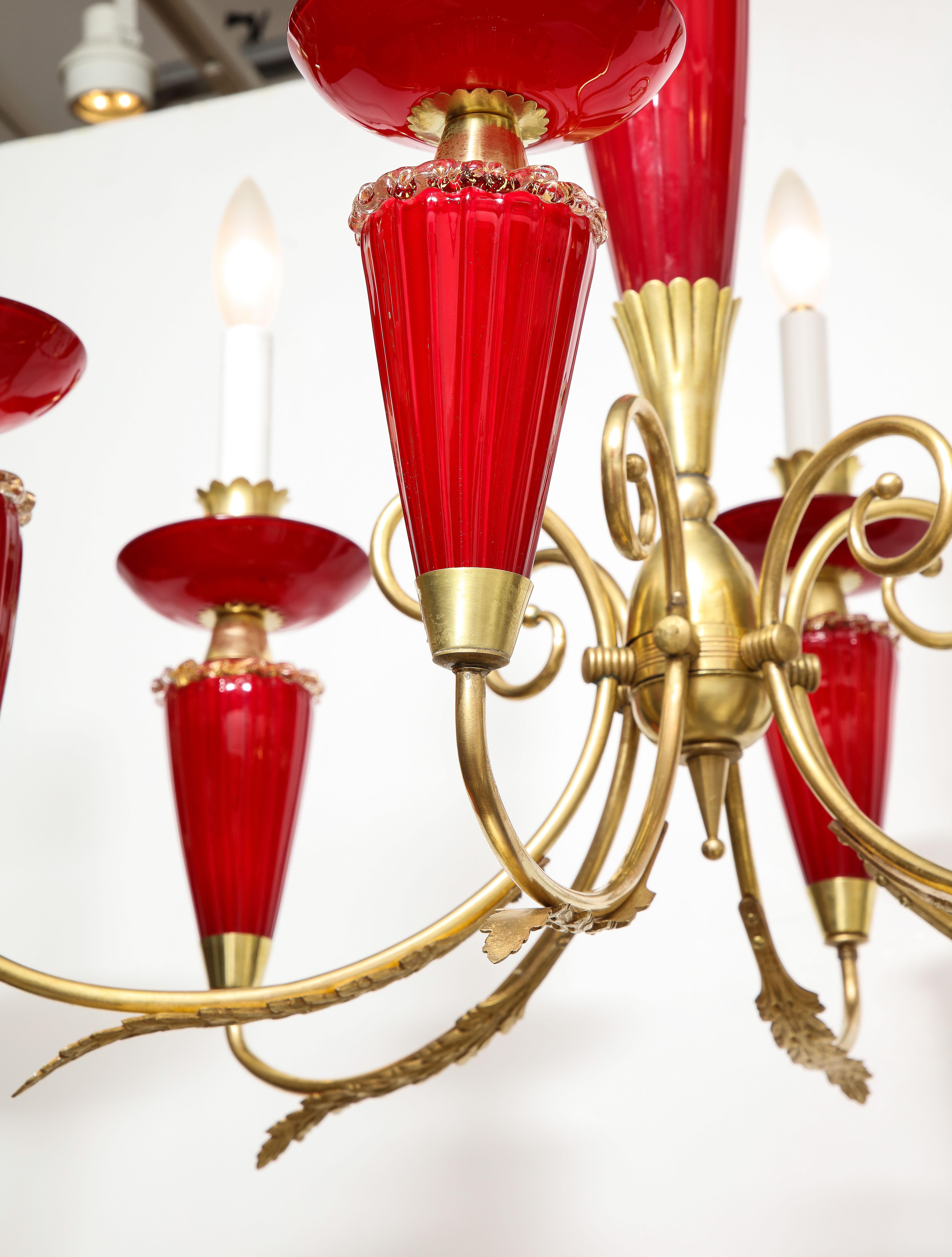 Murano Hand-Blown Italian Brass and Glass Chandelier, Italy, circa 1950 For Sale 8