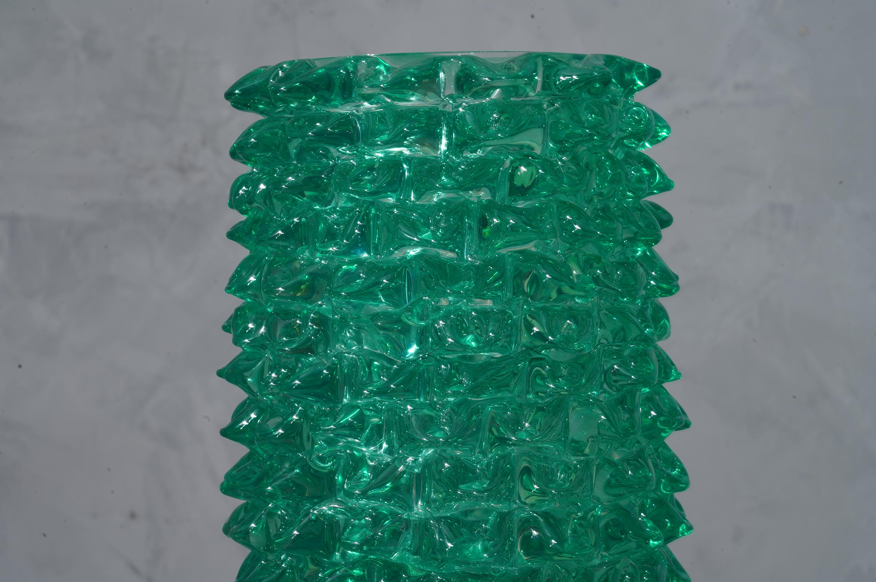 Murano Hand-Crafted Midcentury Round Green Color Italian Vase, 1970 In Good Condition In Rome, IT