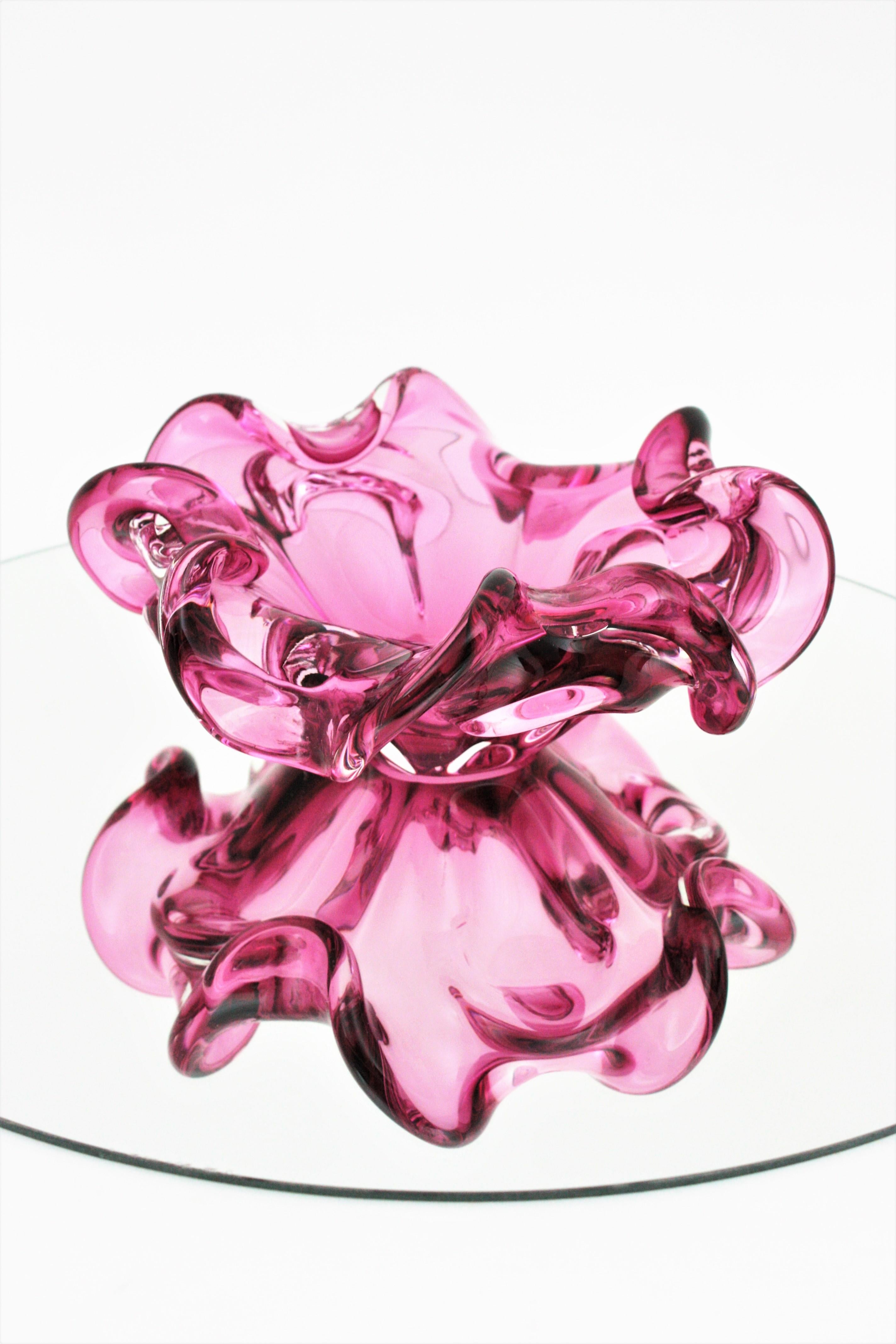 Hand-Crafted Murano Handblown Pink Sommerso Italian Art Glass Flower Bowl