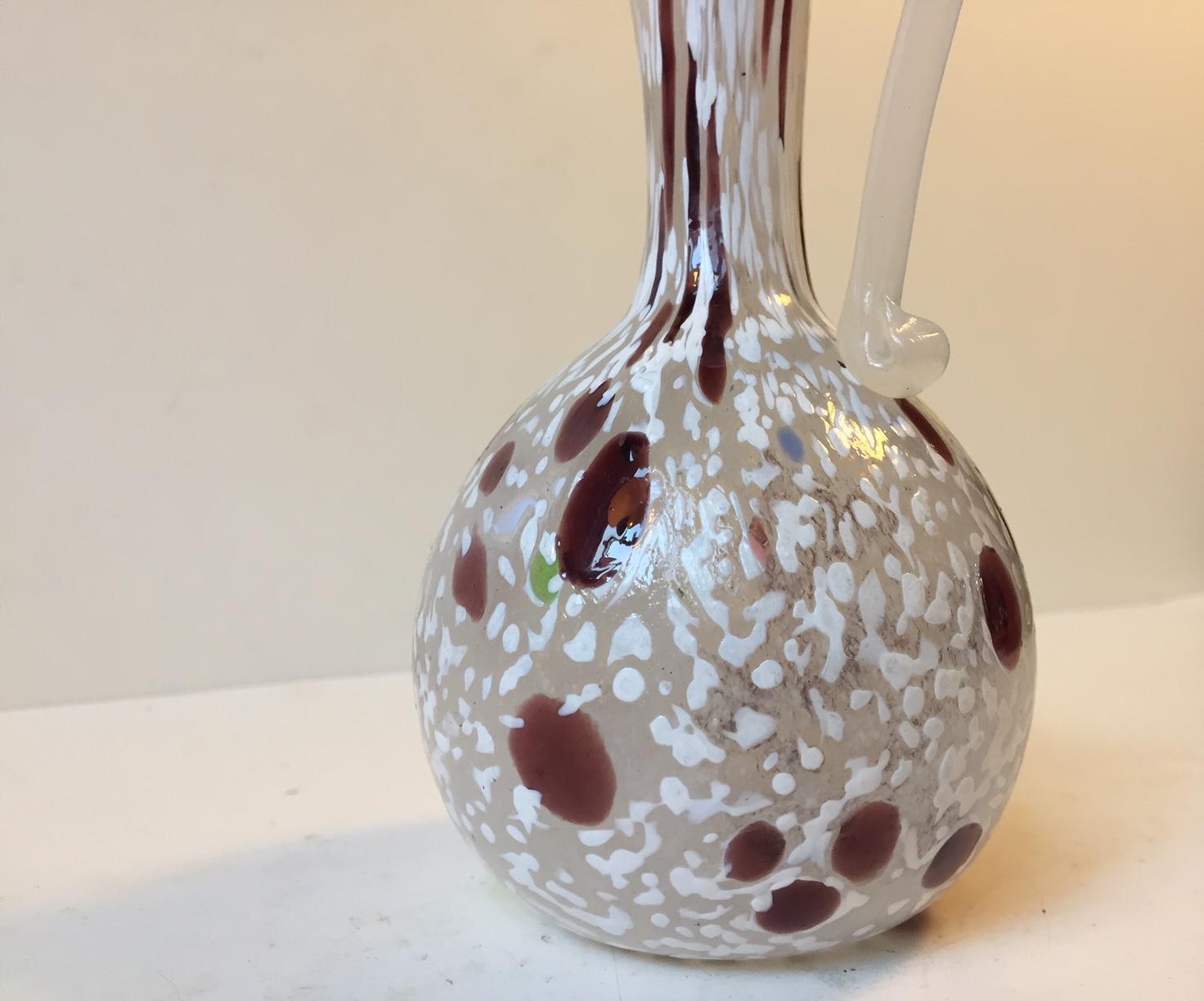 Mid-Century Modern Murano Handled Pulegoso Glass Vase, Italy, 1950s