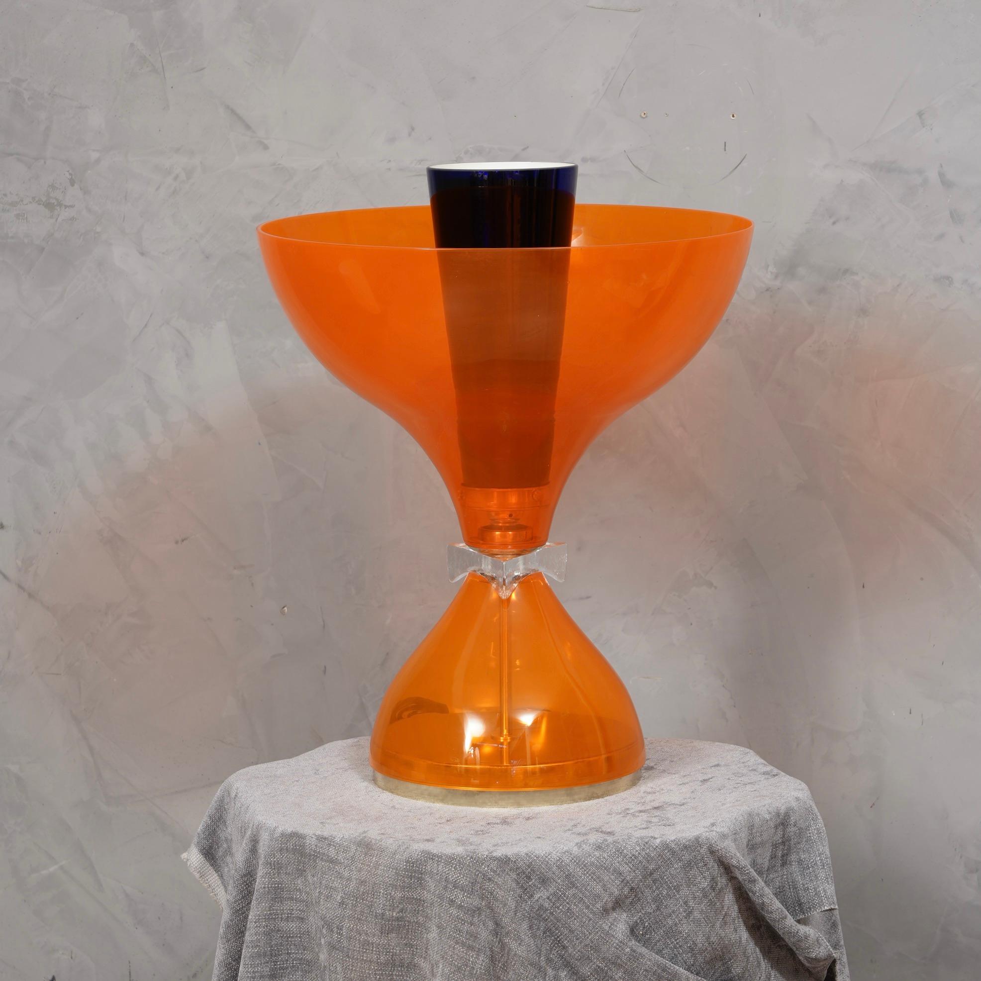 Mid-Century Modern Murano in Style of Vistosi Blown Orange Glass and Brass Table Lamp, 1980 For Sale