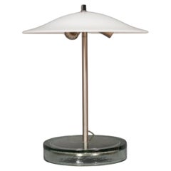 Lampada da tavolo in vetro bianco soffiato e acciaio di Murano nello stile di Vistosi, 1980