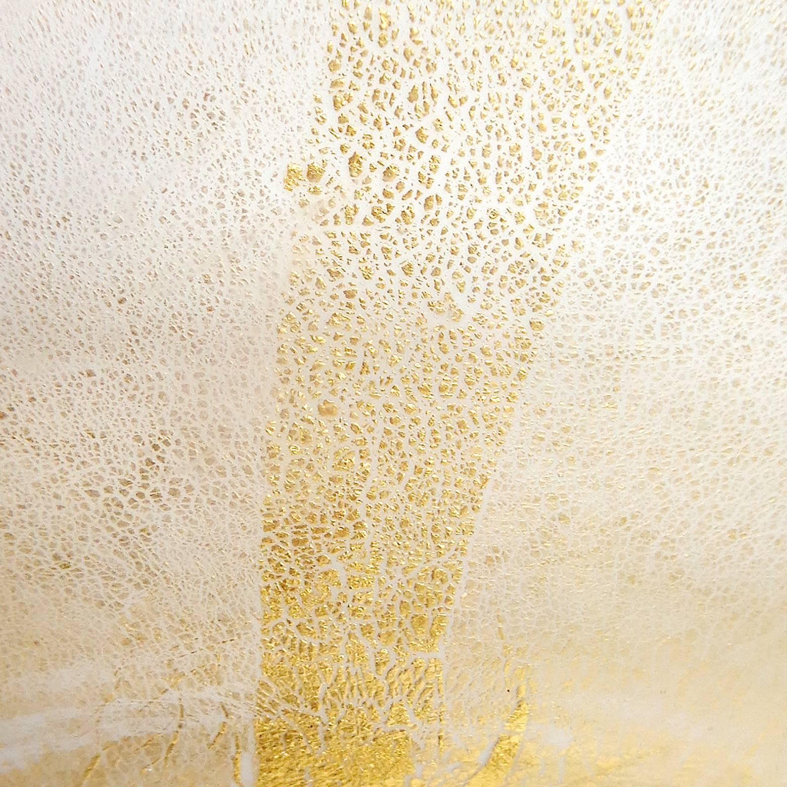 Dekorative Schale/ Schale aus italienischem Muranoglas in Violett mit Goldflecken (Italienisch)