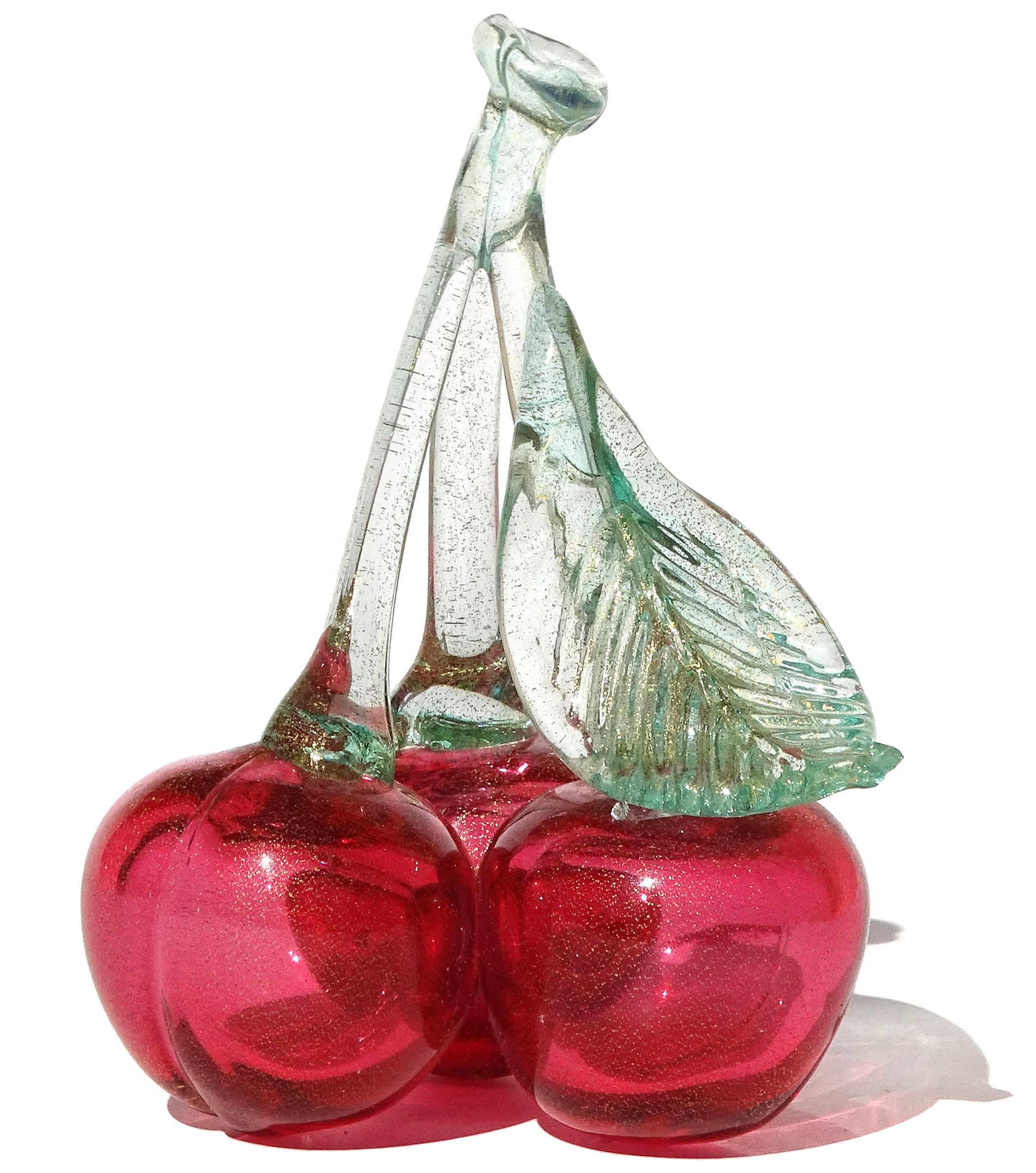 Sculture di frutta in vetro artistico italiano di Murano 7 pezzi: pera, ciliegia, banana, arancia e oro in vendita 5