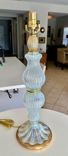 Lampada da tavolo blu opalescente di Murano