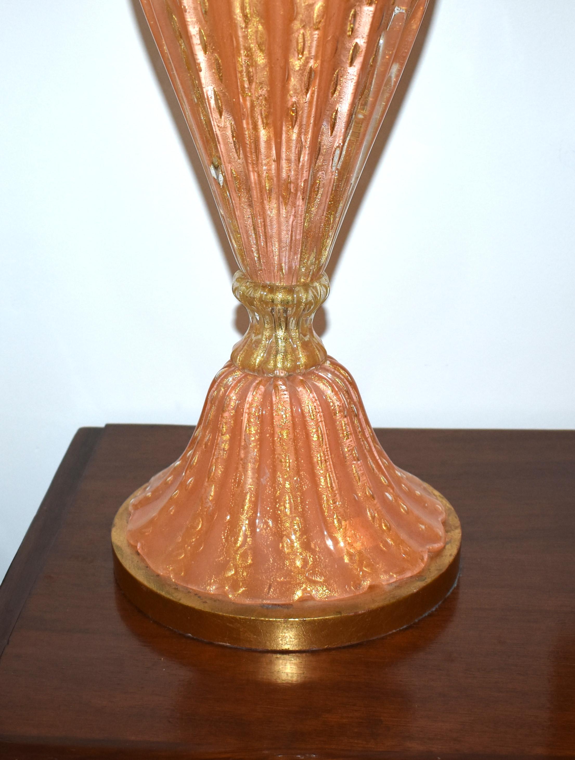 Murano Glass Murano Italian Gold and Salmon Glass Table Lamp For Sale