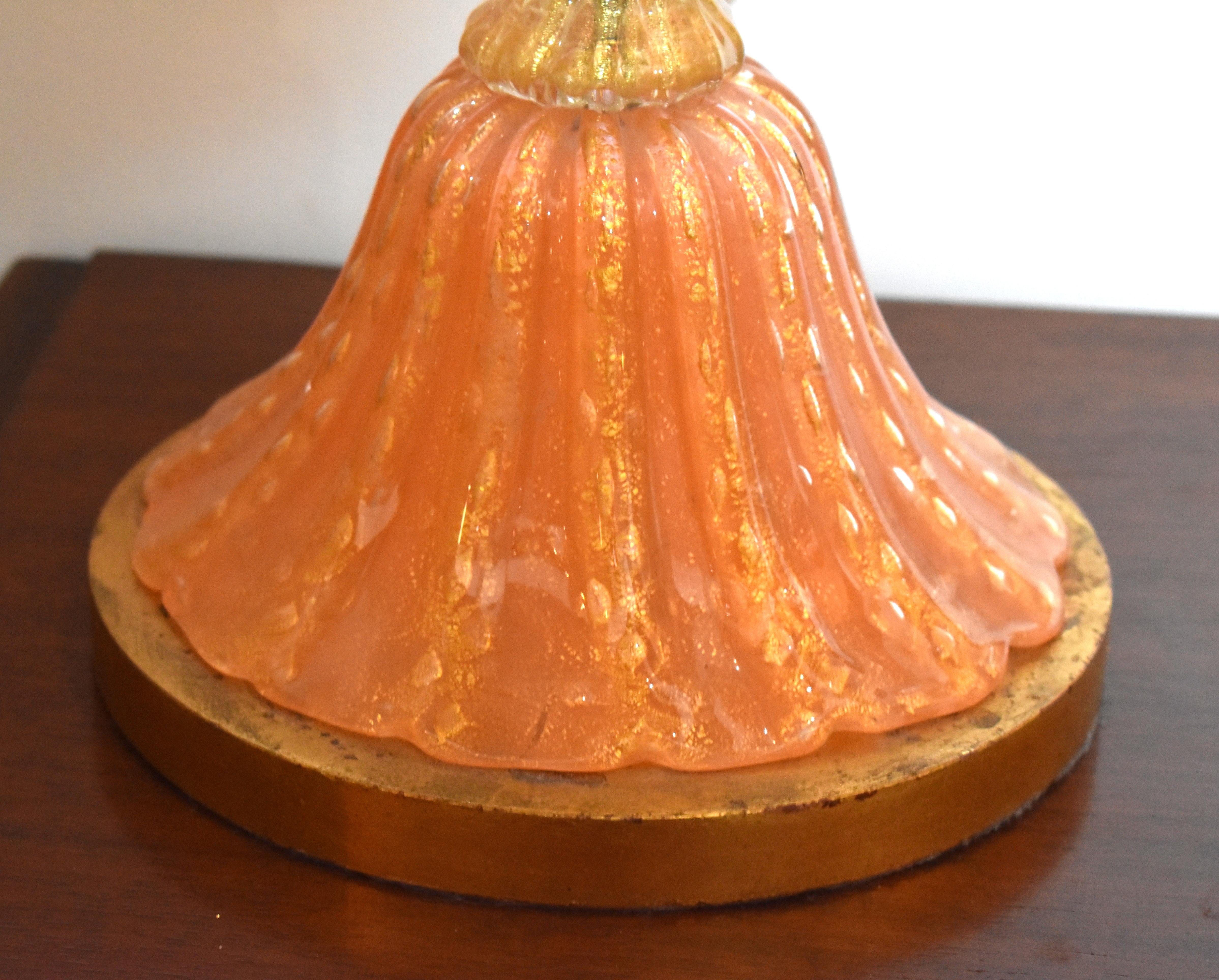 Murano Italian Gold and Salmon Glass Table Lamp For Sale 1