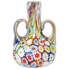 Vase italien en verre artistique de Murano millefleur soufflé à la main, en forme de bouteille à deux anses