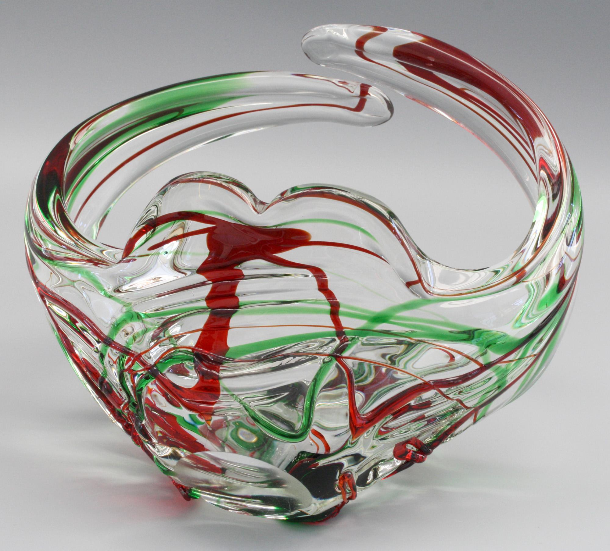 Murano Italian Midcentury Art Glass Bowl with Red and Green Trailed Designs For Sale 3