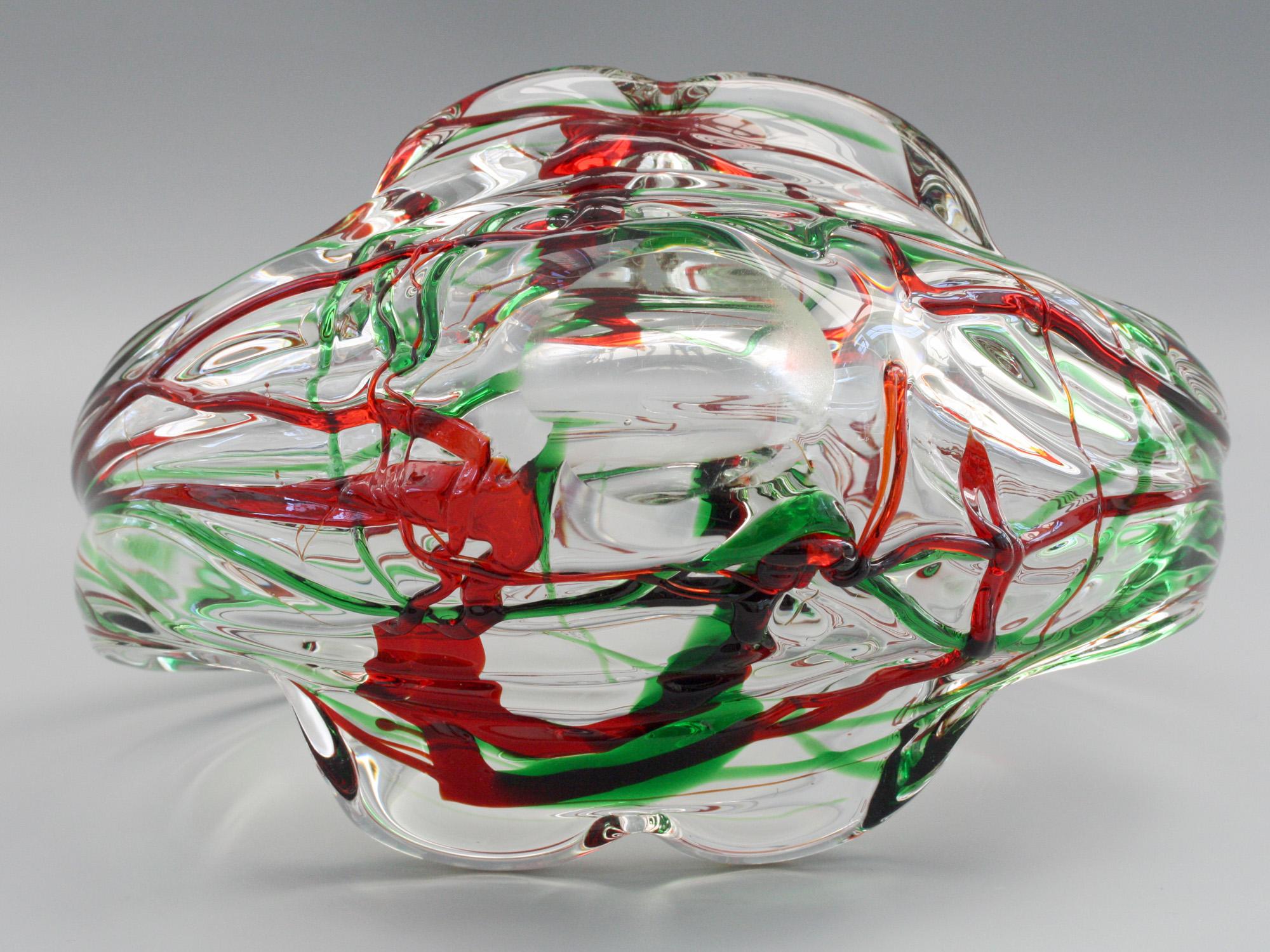 Murano Italian Midcentury Art Glass Bowl with Red and Green Trailed Designs For Sale 6