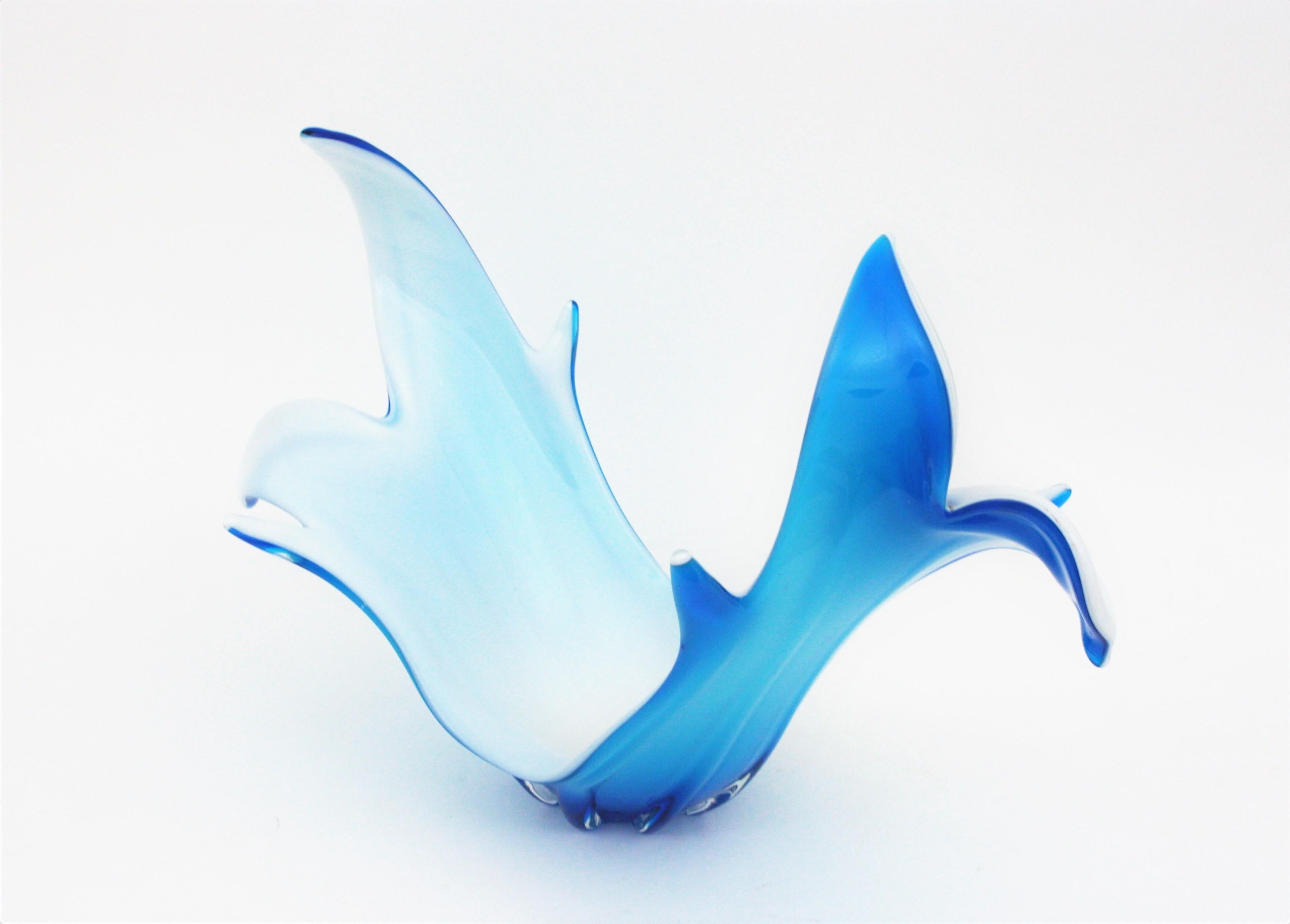 Murano Italian Modernist Blue White Glass Centerpiece Vase  2