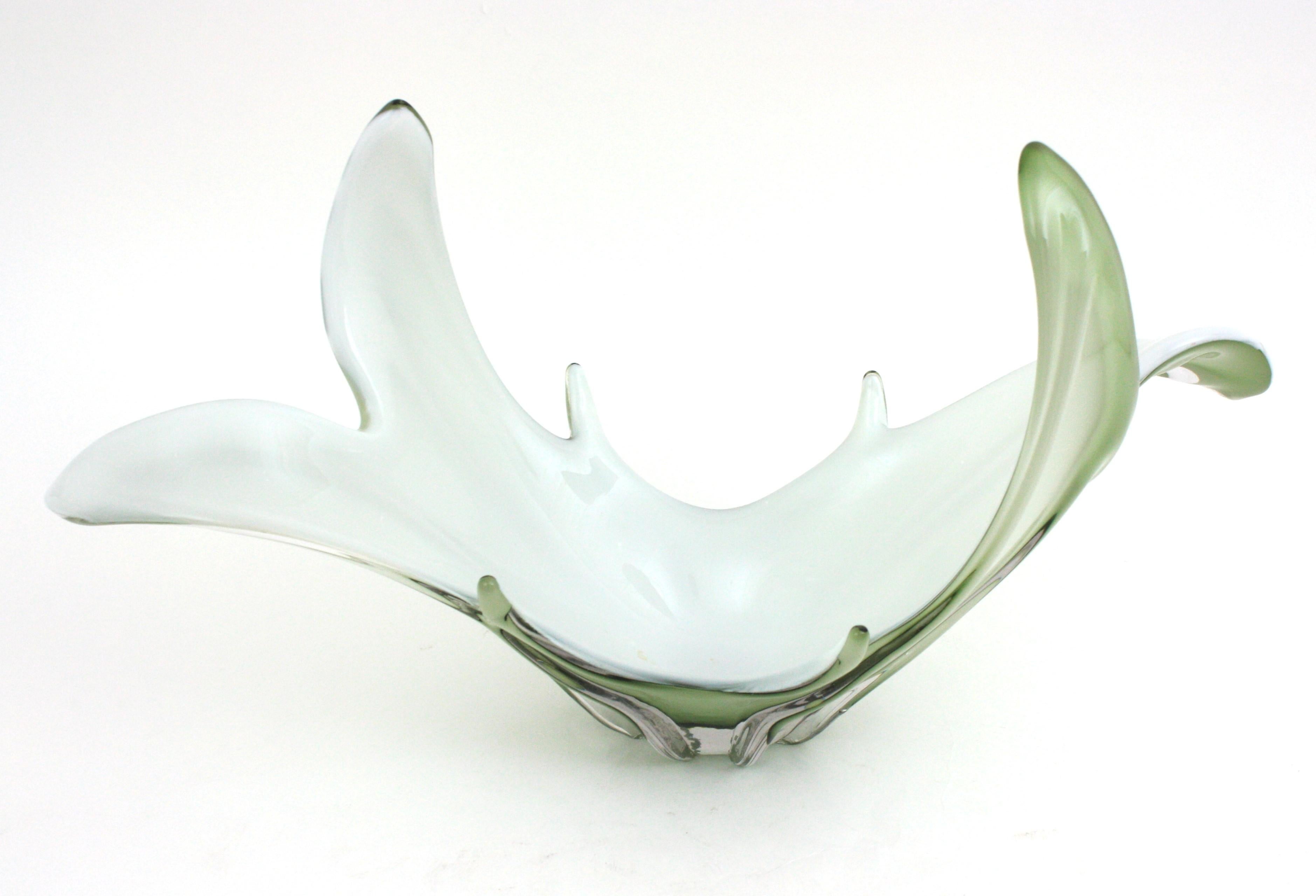 Murano Italian Modernist Pale Green White Glass Centerpiece Vase  For Sale 4