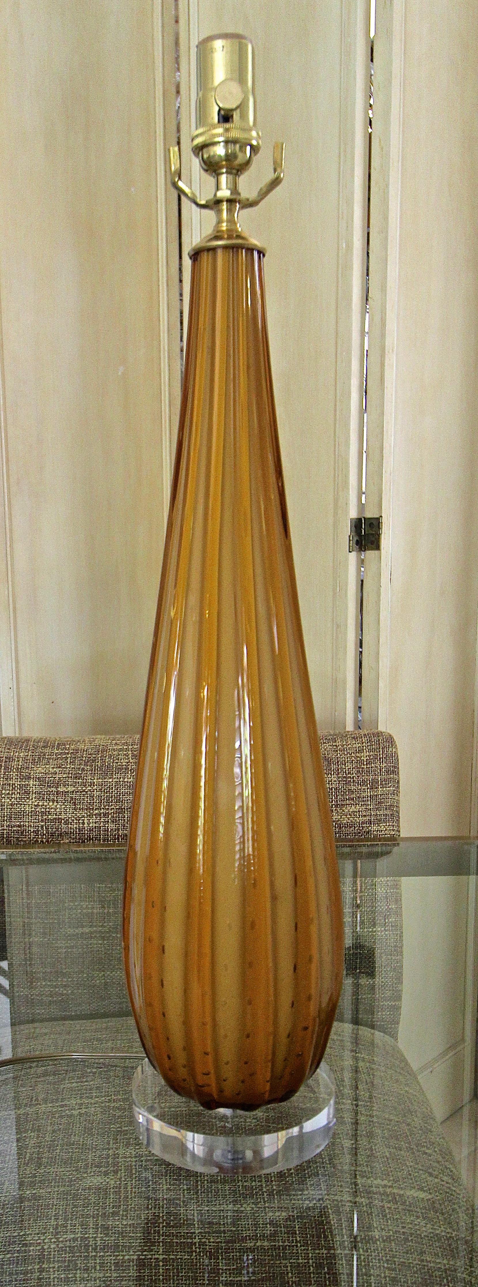 Brass Murano Italian Orange Ribbed Glass Table Lamp For Sale
