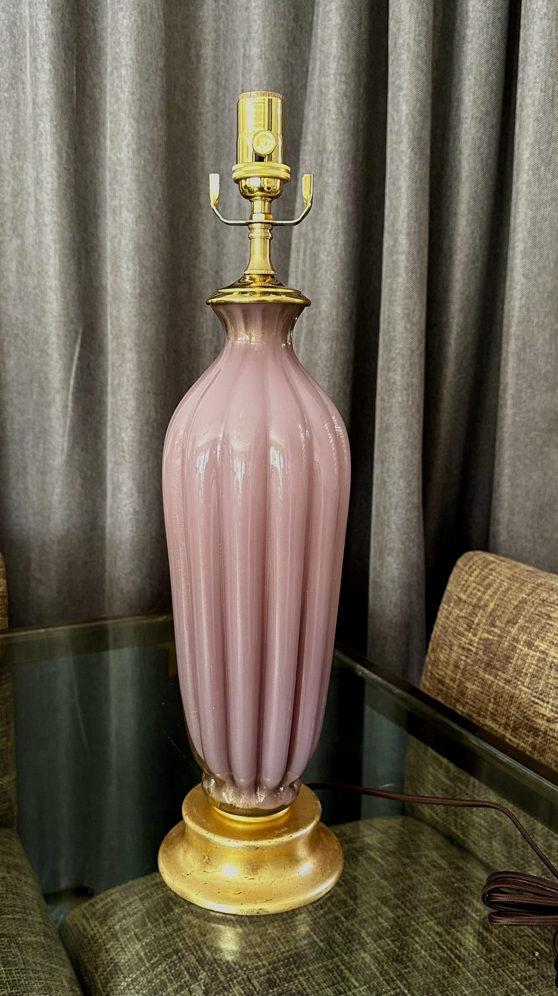 Murano Italian Pink Mauve Ribbed Glass Table Lamp For Sale 10